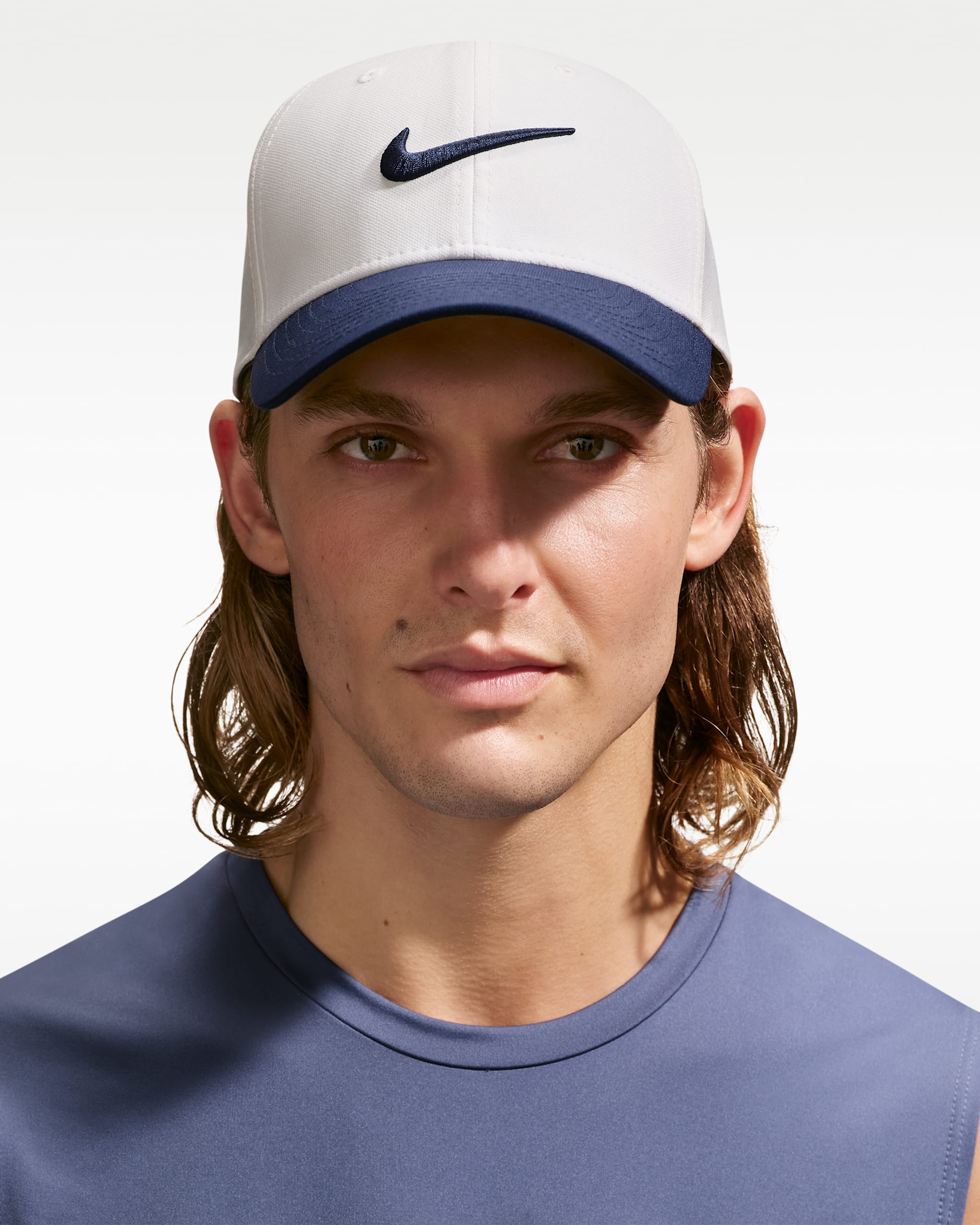 Nike Dri-FIT Club Structured Swoosh Cap - Sail/College Navy/College Navy