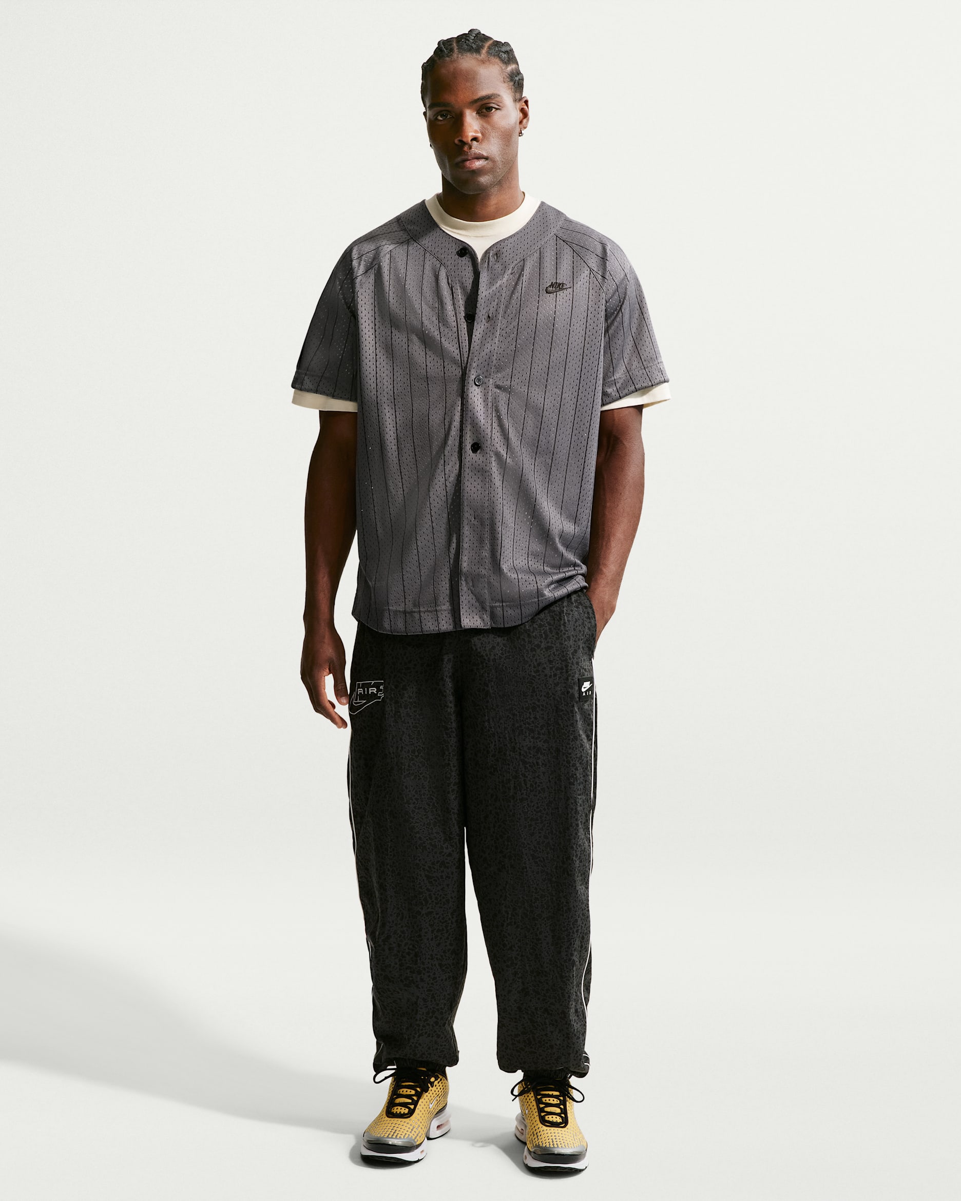 Nike Air Men's Woven Pants - Obsidian