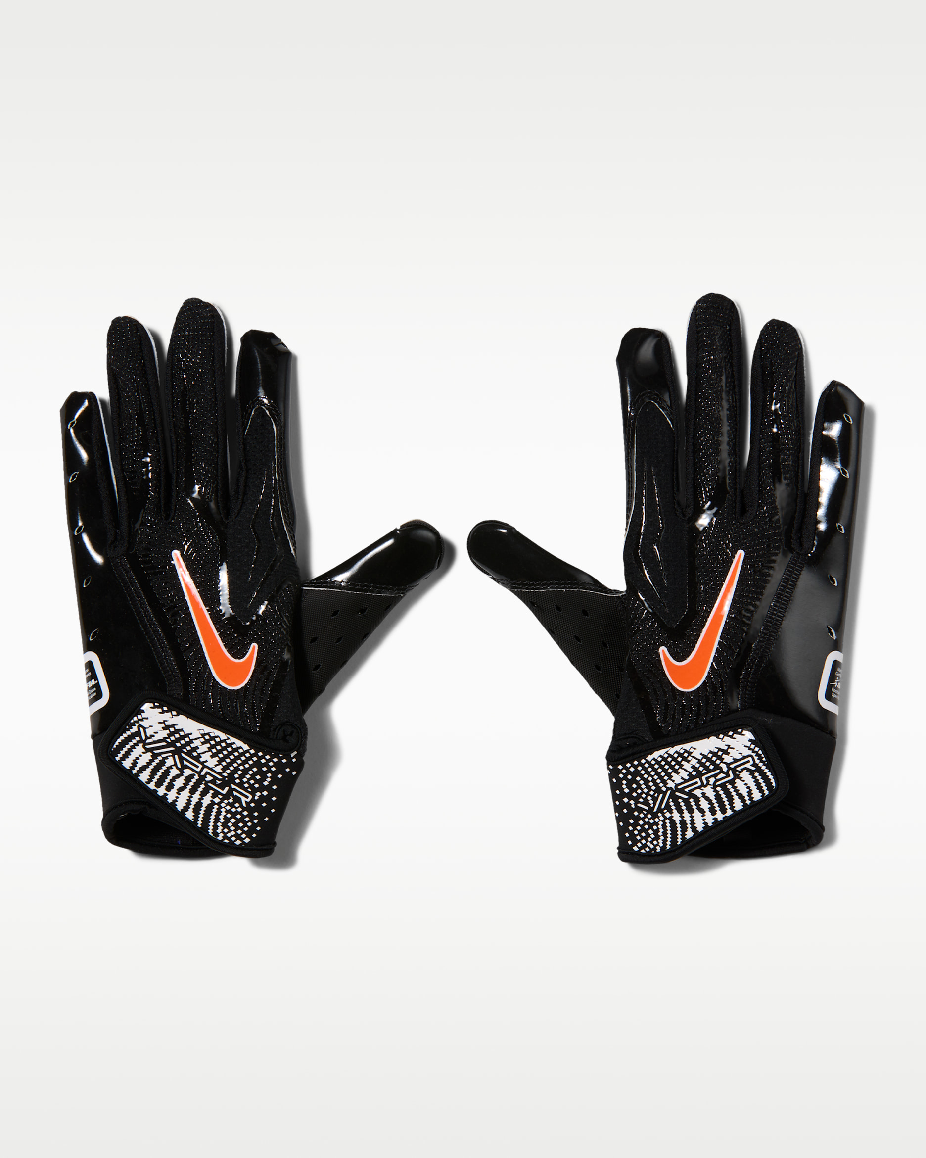 Vapor Jet 9.0 (Ja'Marr Chase) Big Kids' Nike Football Gloves (1 Pair) - Black/Black/Brilliant Orange