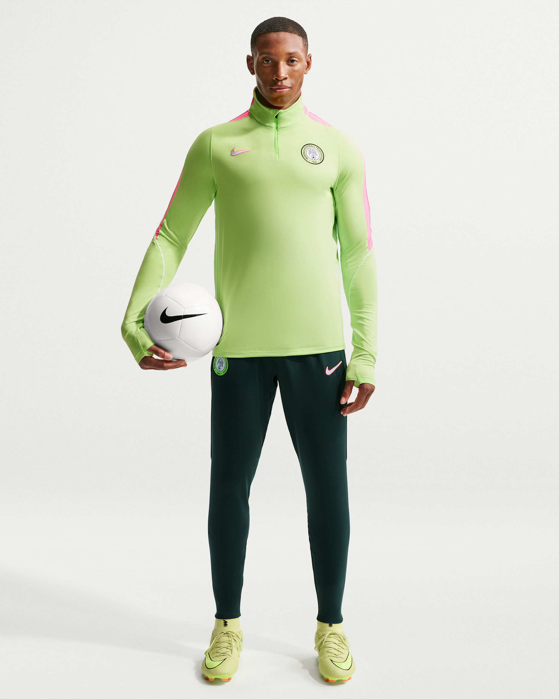 Nigeria Strike Men's Nike Dri-FIT Soccer Knit Pants - Pro Green/Hyper Pink/White