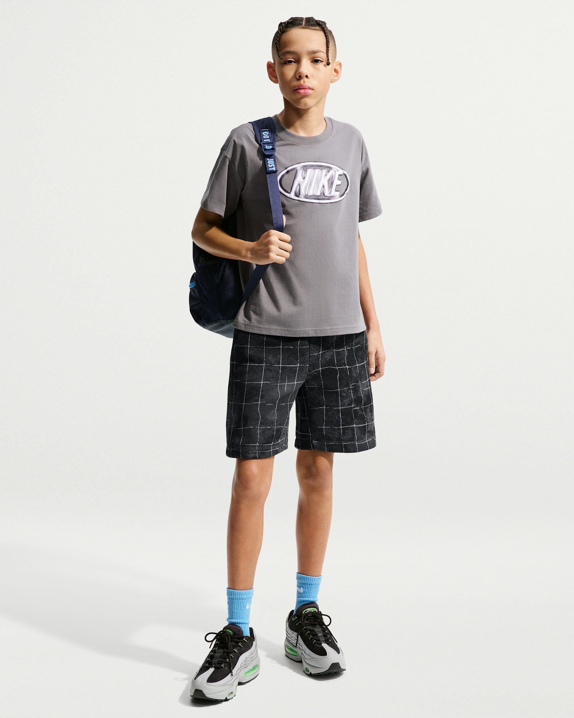 Nike Sportswear Tech Fleece Older Kids' (Boys') Shorts - Cool Grey/Iron Grey/Black