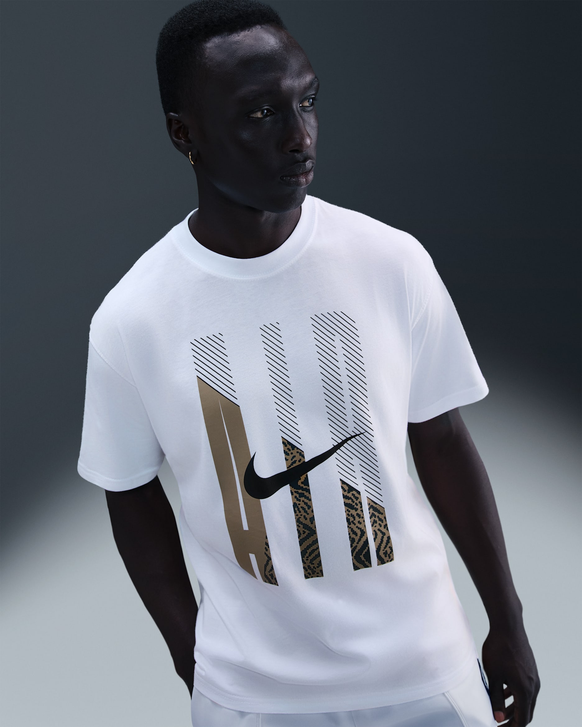 Nike Sportswear Men's Max90 T-Shirt - White