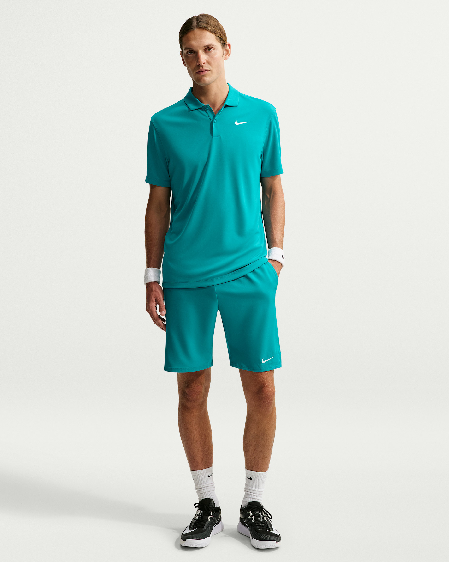 NikeCourt Victory Men's Dri-FIT 23cm (approx.) Tennis Shorts - Energy/White