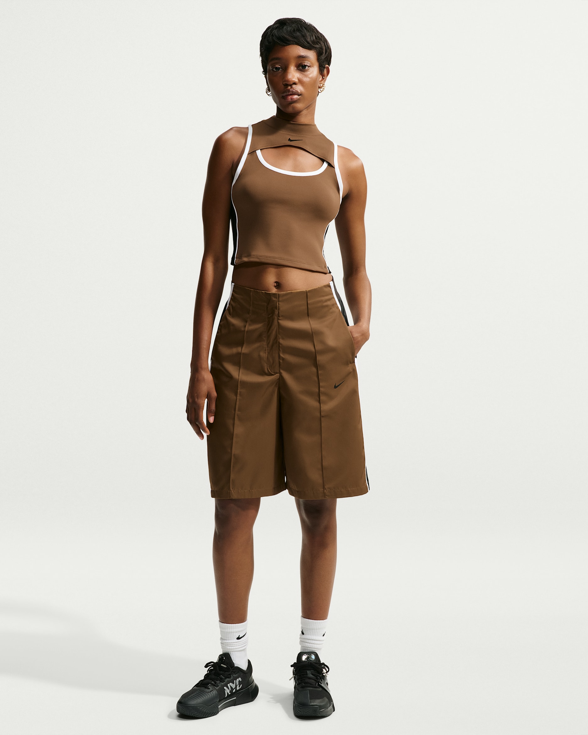 Naomi Osaka Women's Loose Mid-Rise Shorts - Mosswood Brown/Black/White/Black