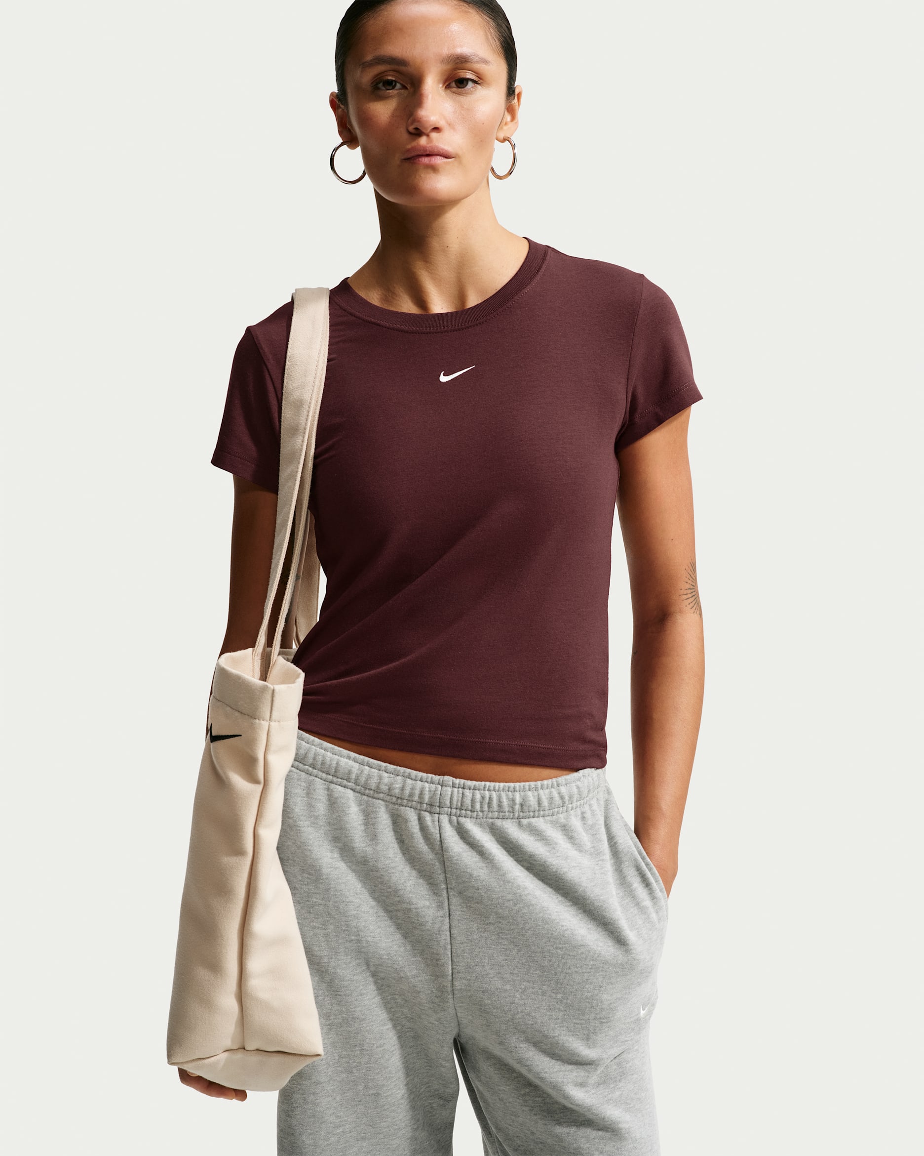 Nike Sportswear Chill Knit Women's T-Shirt - Mystic Dates/Sail