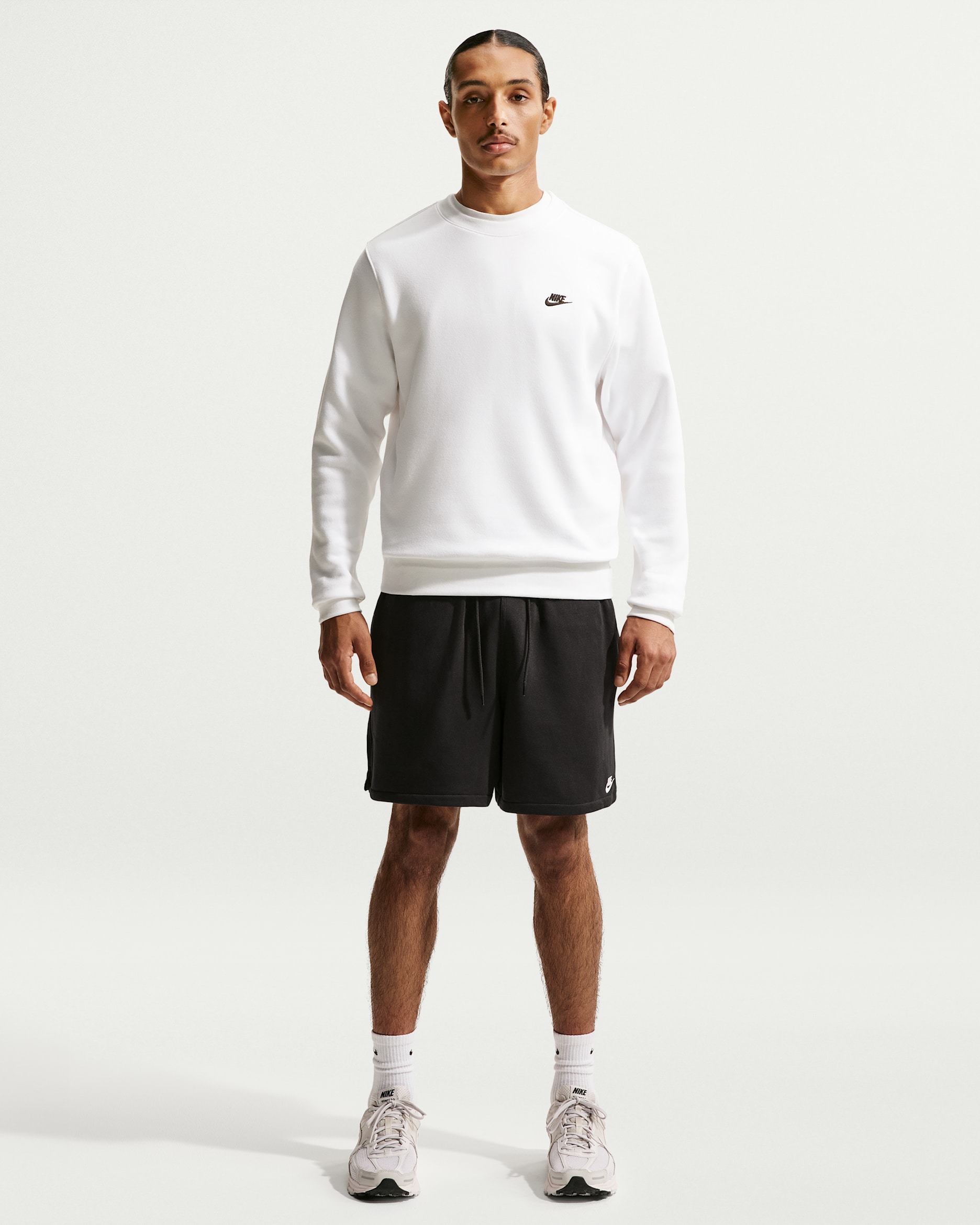 Short en molleton Flow Nike Club pour homme - Noir/Noir/Blanc
