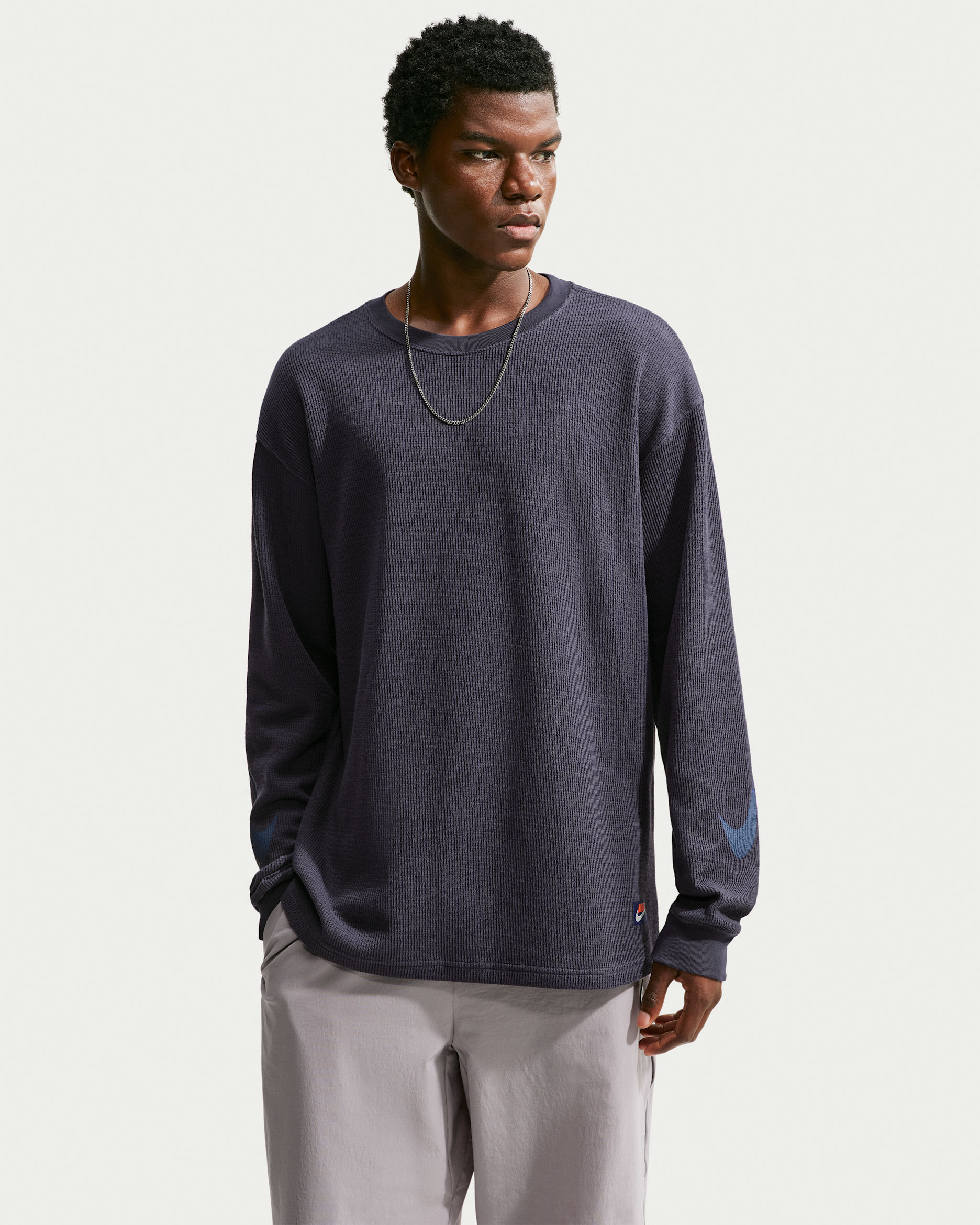 Nike Sportswear Men's Thermal Top - Gridiron/New Slate