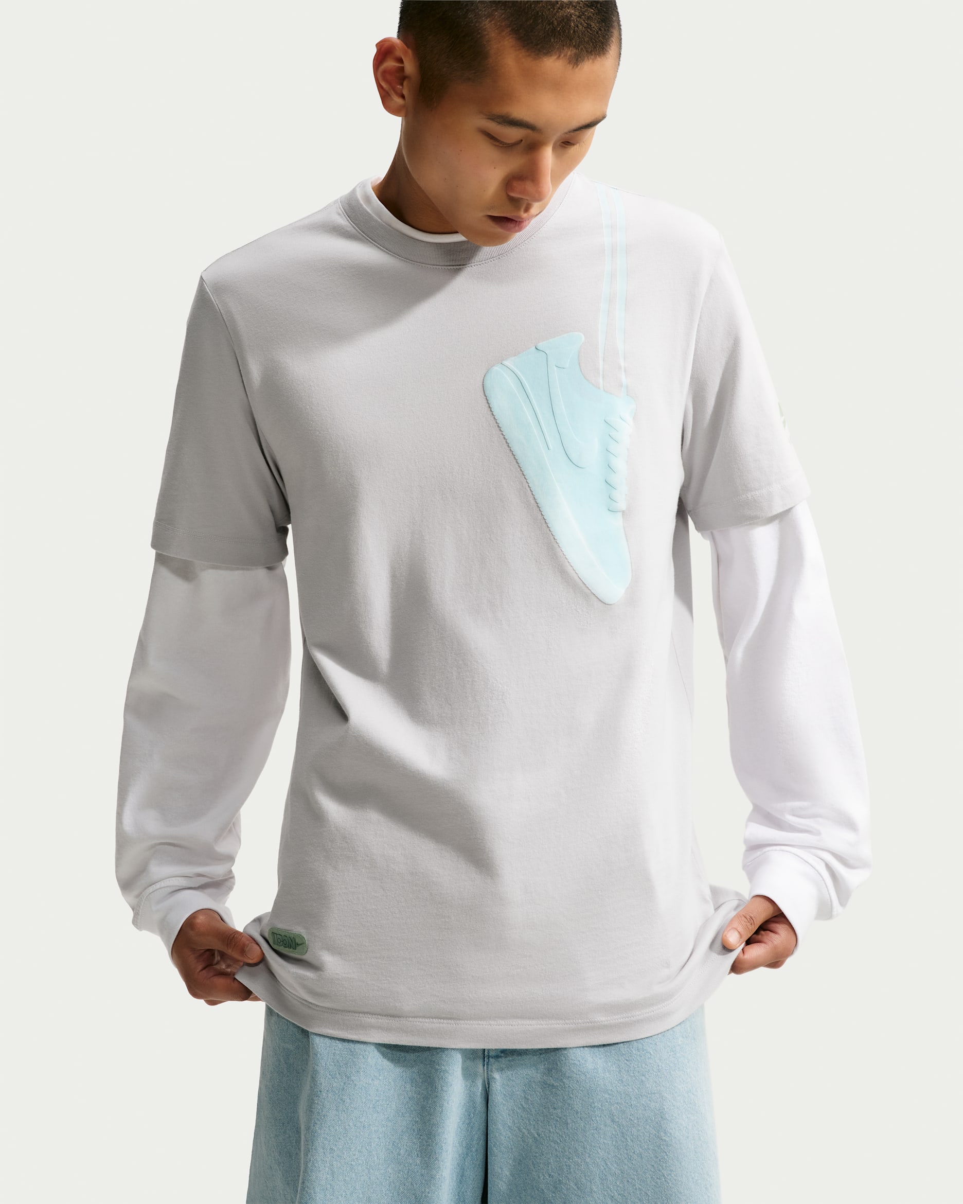 Nike Sportswear Men's T-Shirt - Grey Fog