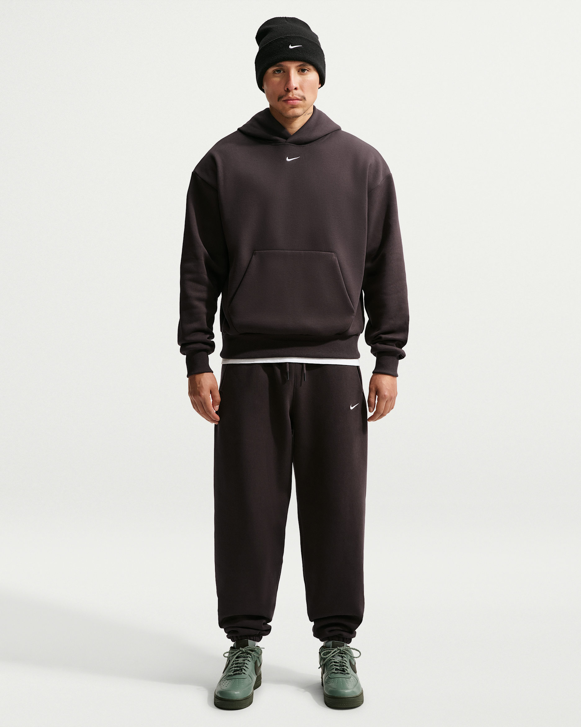 Nike Solo Fleece Men's Cuffed Pants - Velvet Brown/Sail