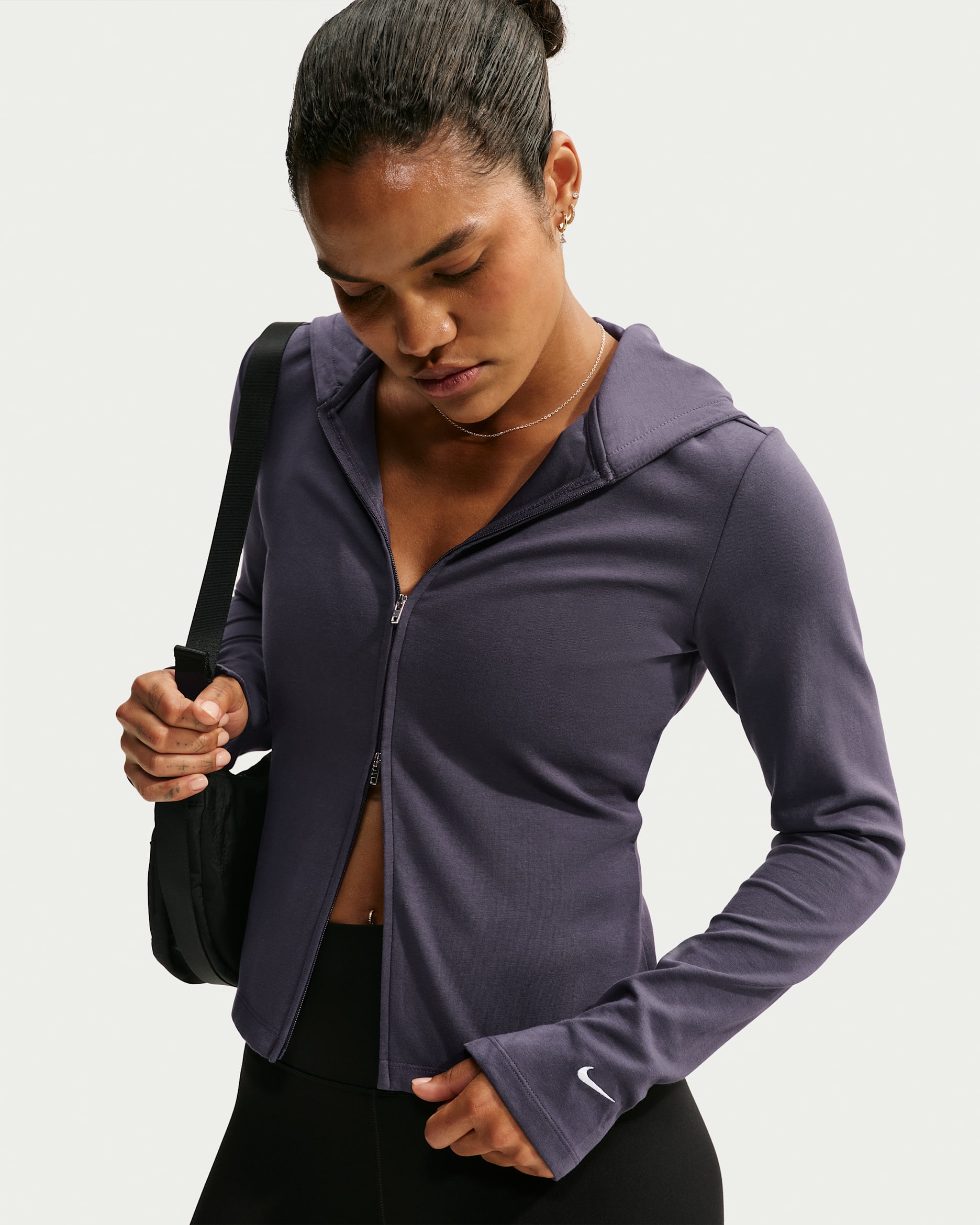Nike Sportswear Chill Knit langermet overdel med glidelås i full lengde og smal passform til dame - Gridiron/Gridiron/Hvit
