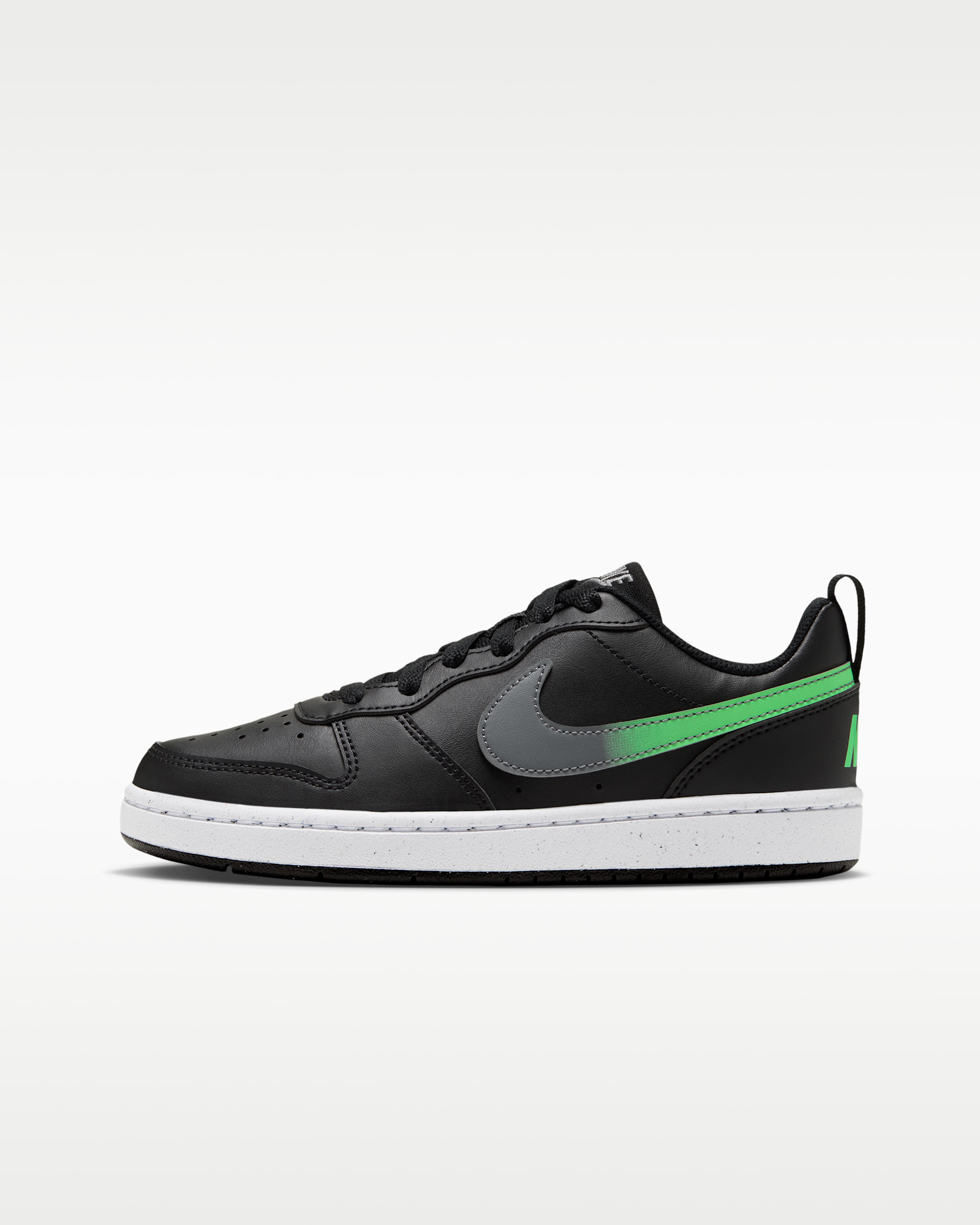Nike Court Borough Low Older Kids' Shoes - Black/Smoke Grey/White/Illusion Green