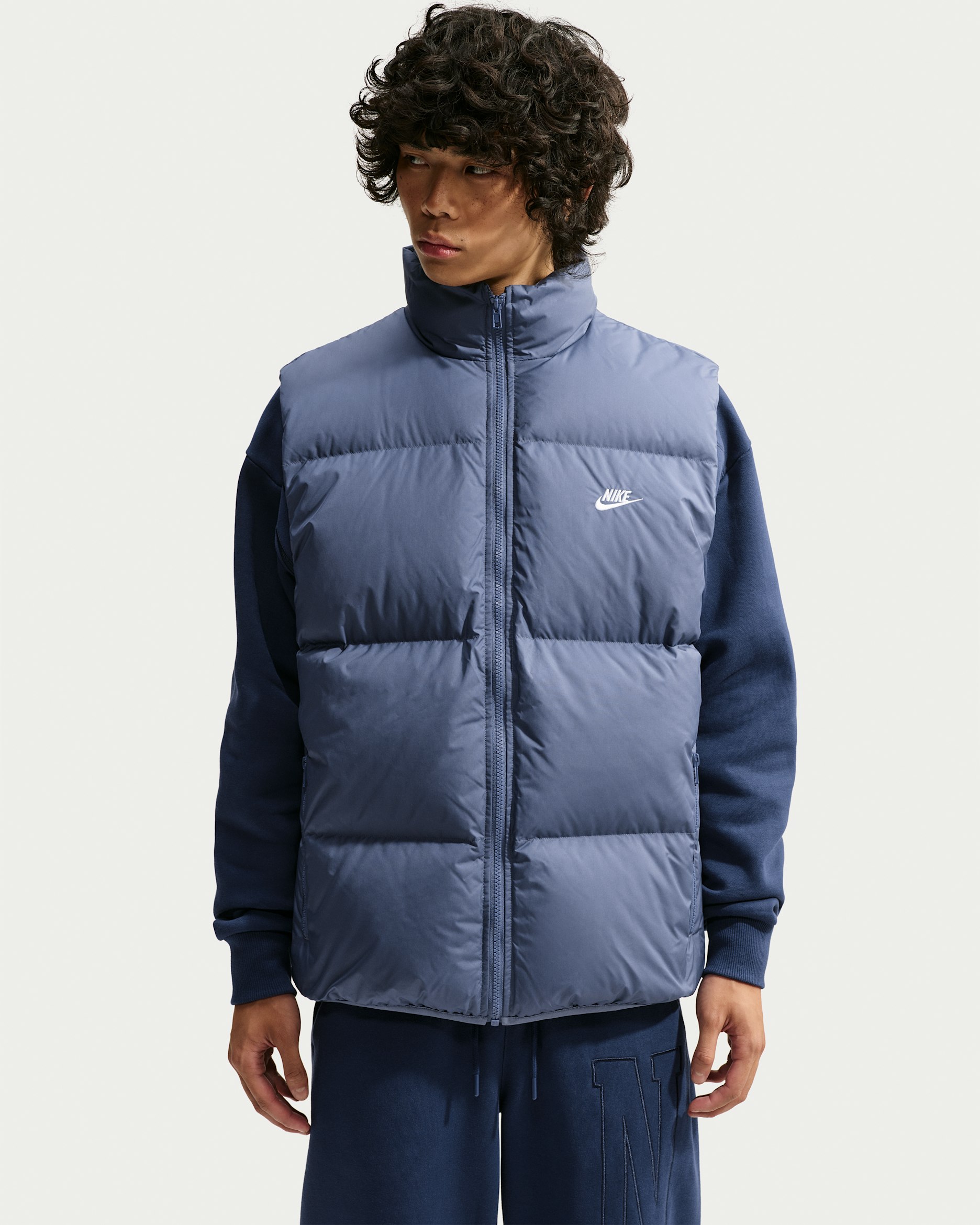 Nike Sportswear Club Men's Therma-FIT Down Puffer Vest - Diffused Blue/White
