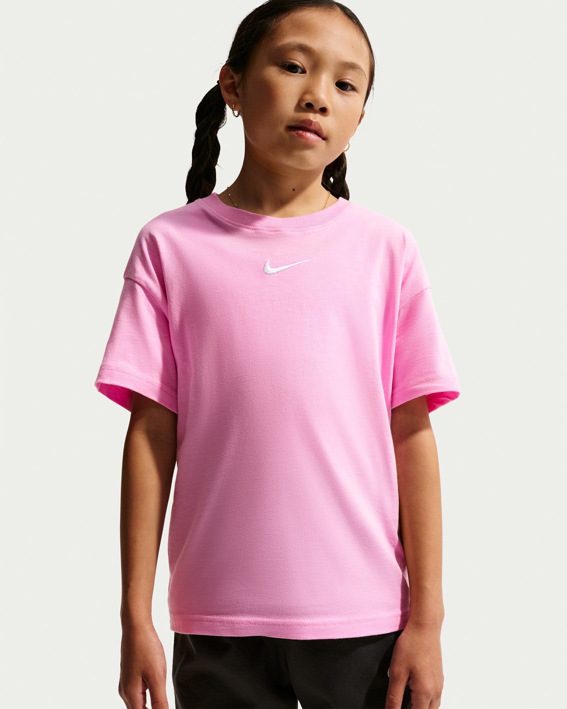 Playera para niña talla grande Nike Sportswear Essential - Rosa amanecer