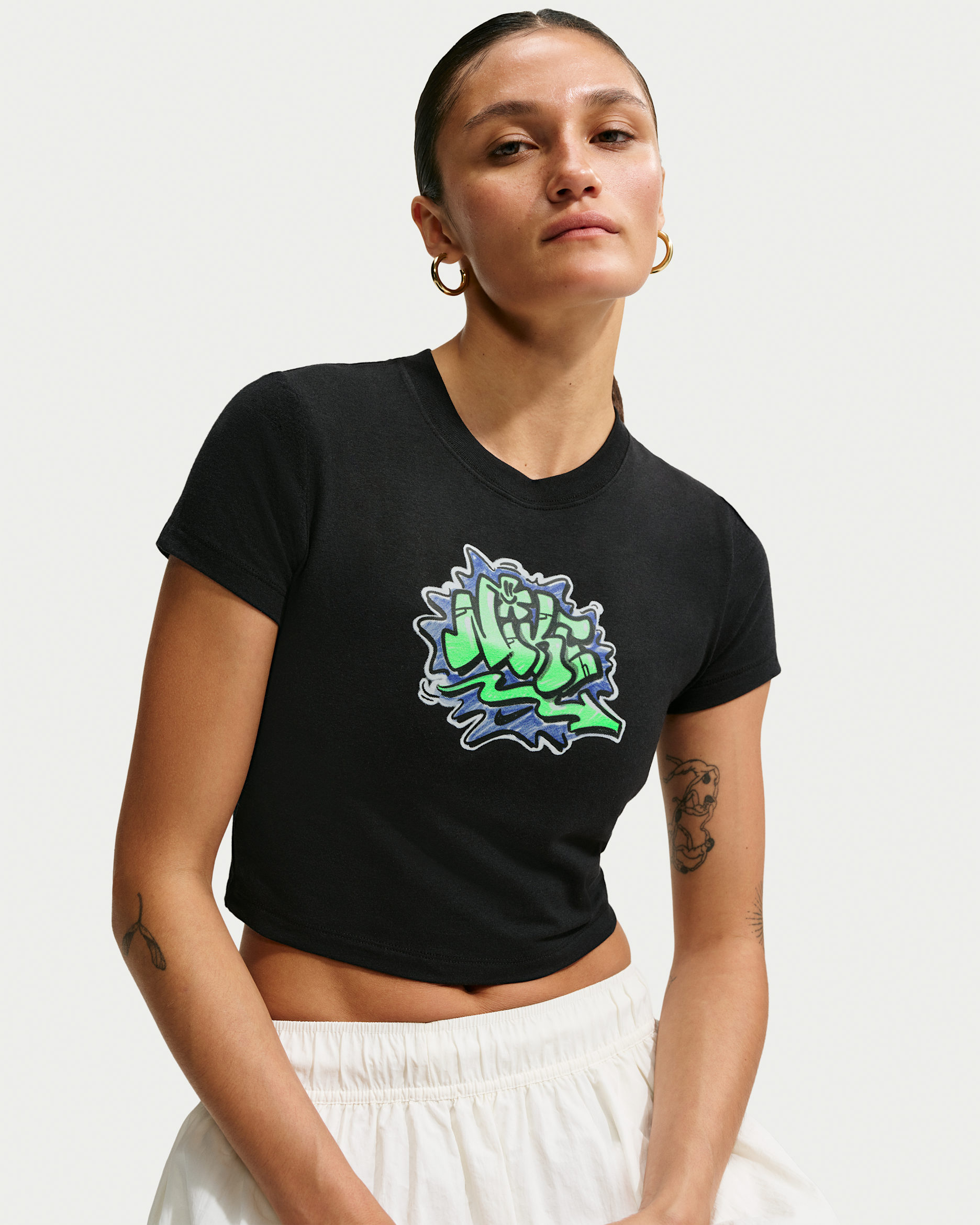 T-shirt slim court Nike Sportswear Chill Knit pour femme - Noir