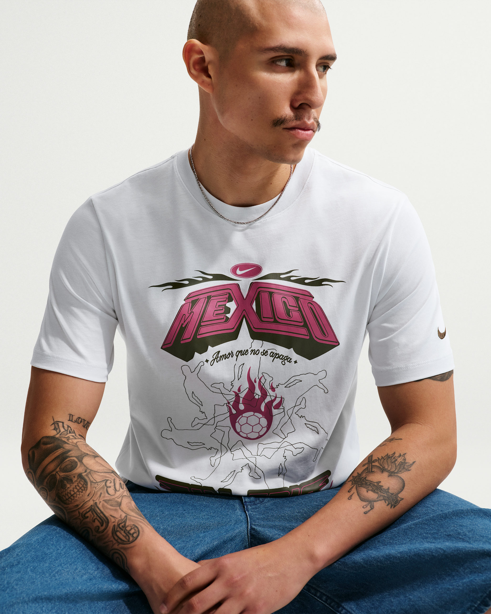 Nike Sportswear Men's T-Shirt - Off White