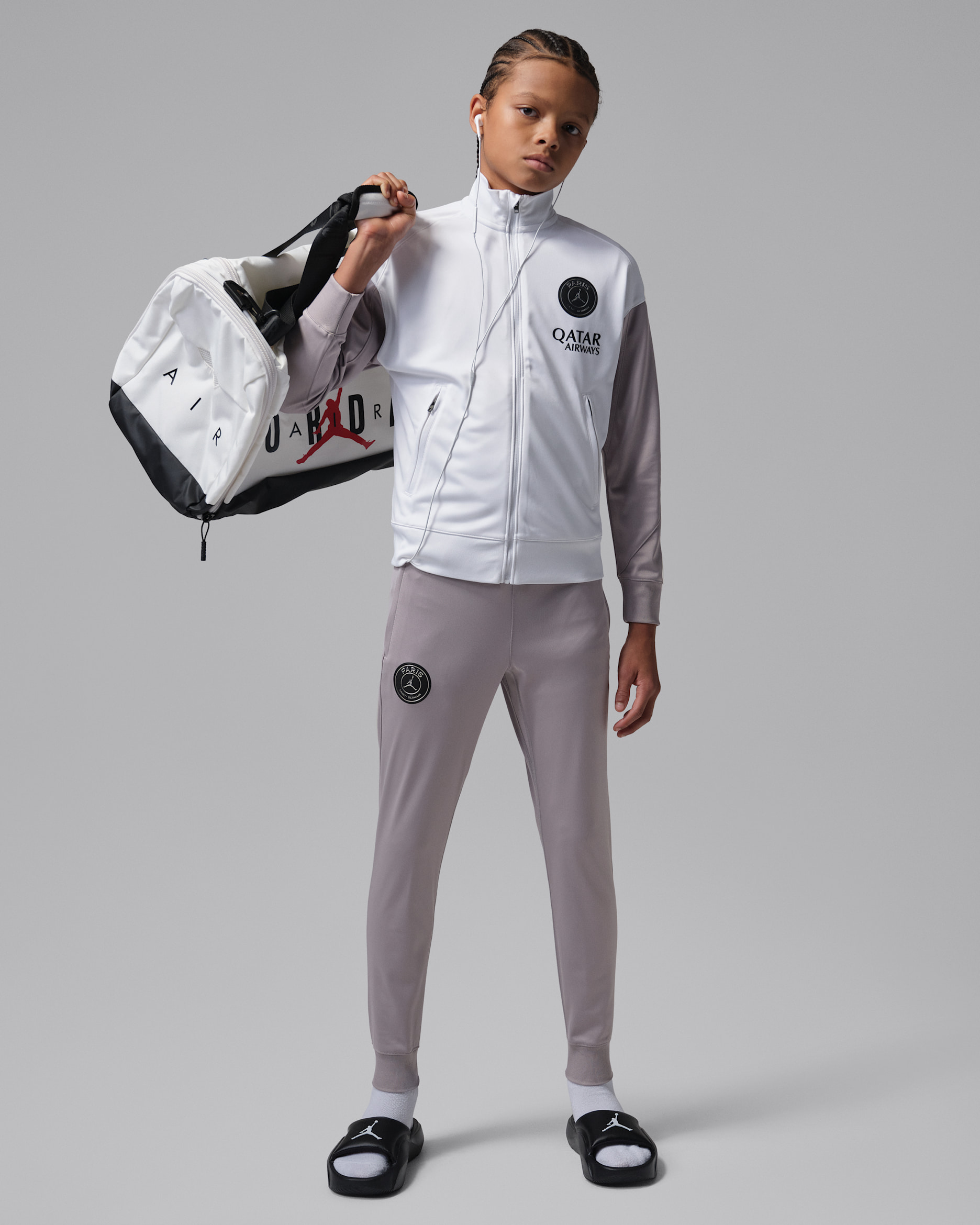 Paris Saint-Germain Strike Night Edition Men's Jordan Dri-FIT Football Knit Tracksuit - White/Atmosphere Grey/Black