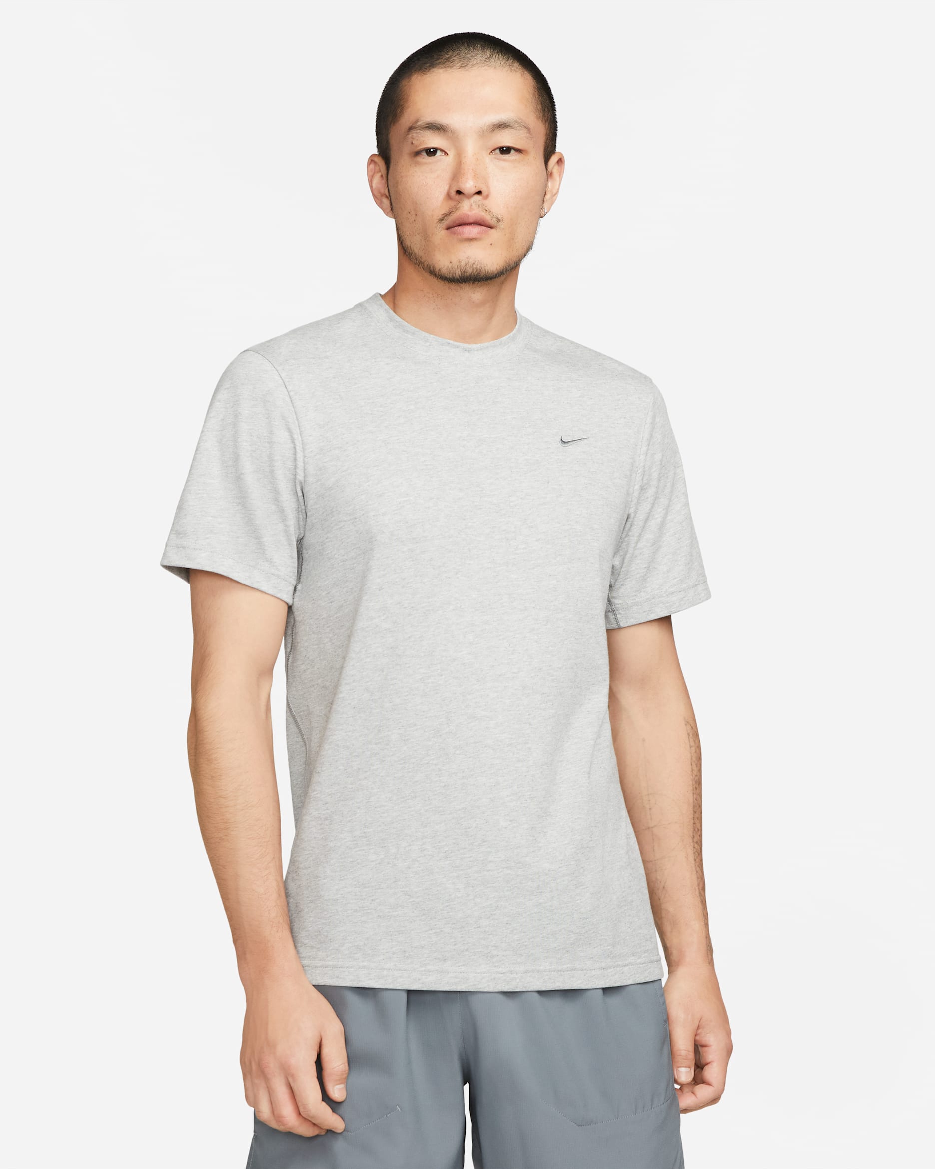 Nike Dri-FIT Primary 男款訓練 T 恤 - Dark Grey Heather/Heather/Smoke Grey