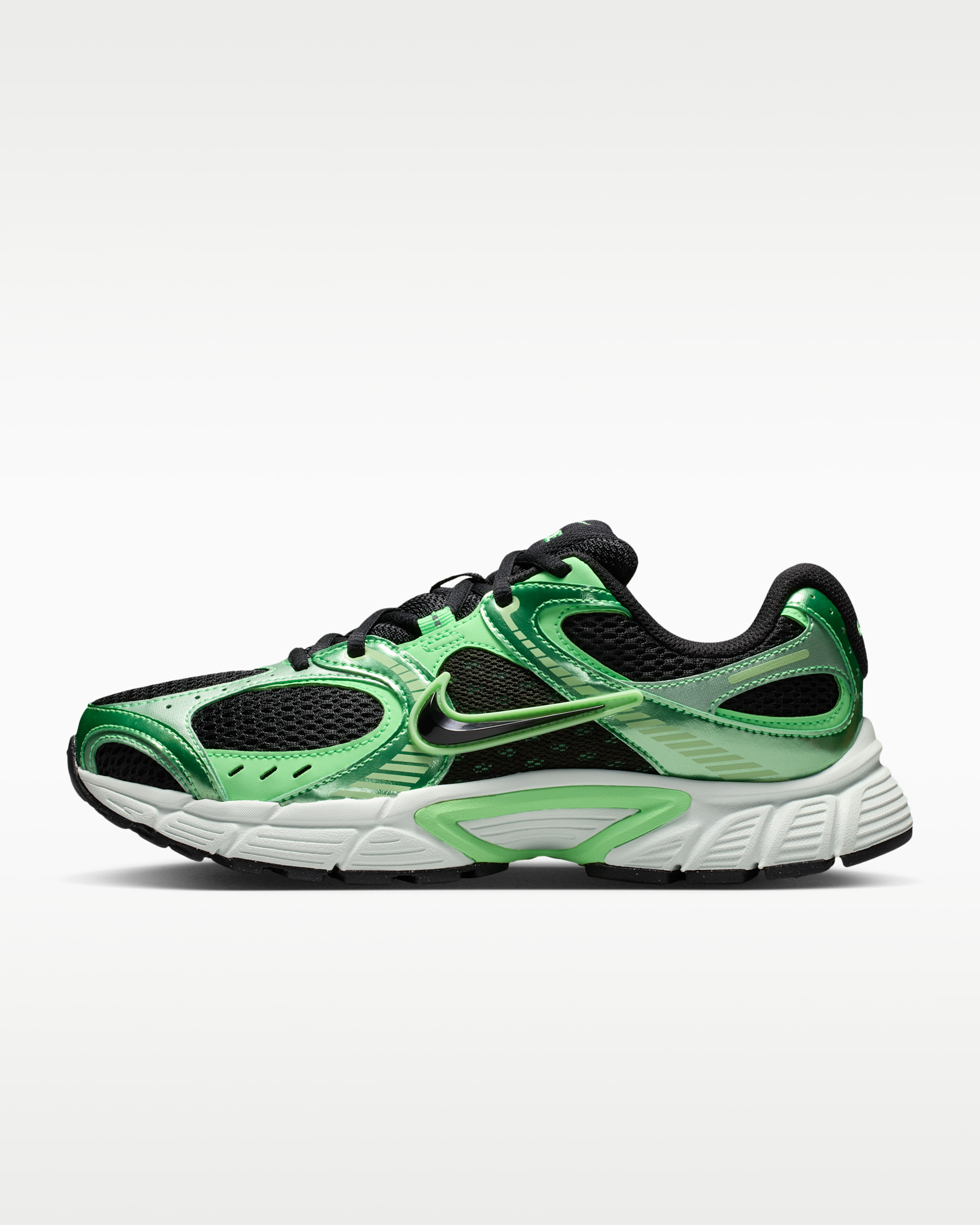 Tenis con detalles reflejantes para mujer Nike V5 RNR - Negro/Verde ilusión/Pepino calma/Negro