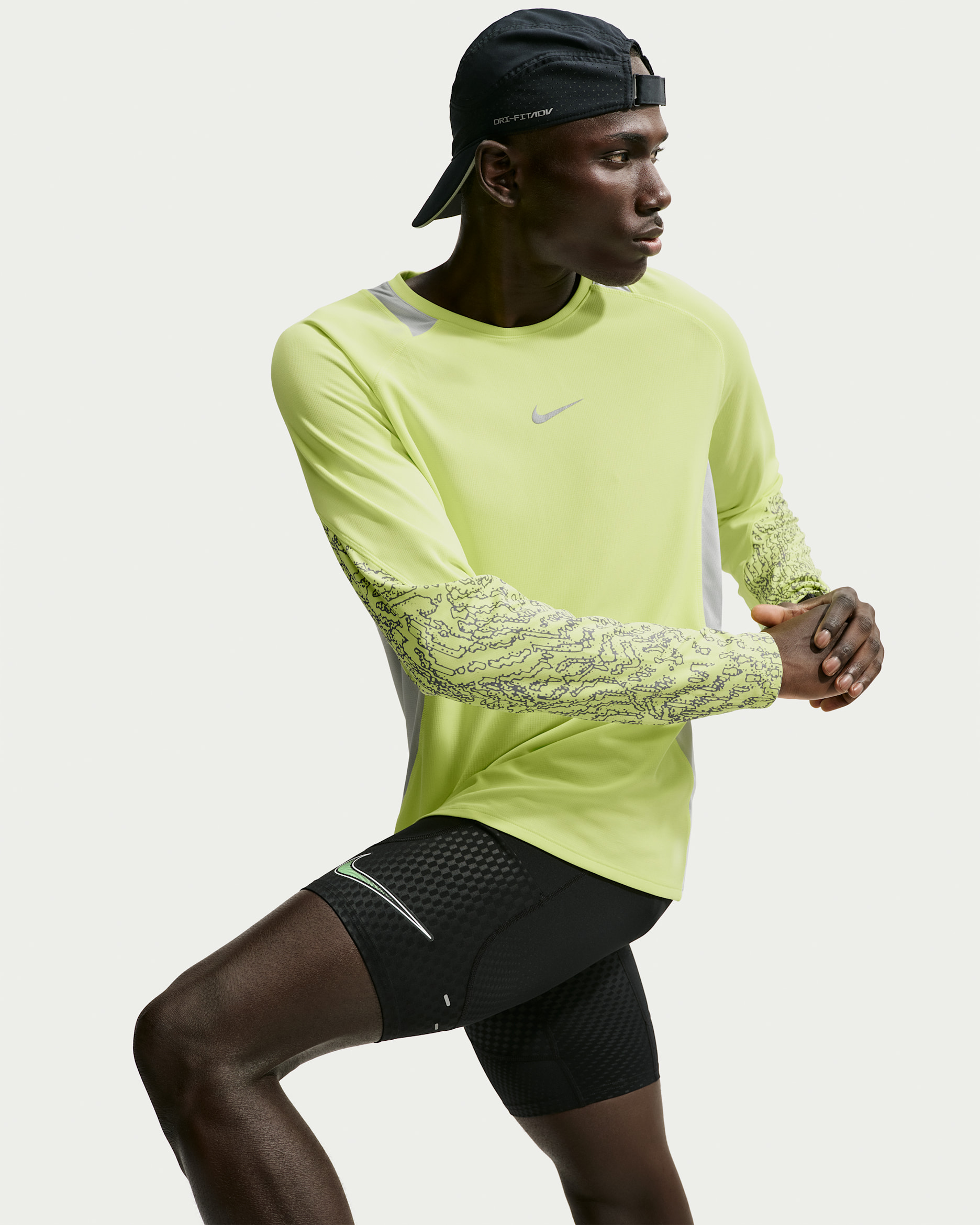 Nike Stride winterfestes Dri-FIT Longsleeve-Laufoberteil (Herren) - Light Lemon Twist/Grey Fog