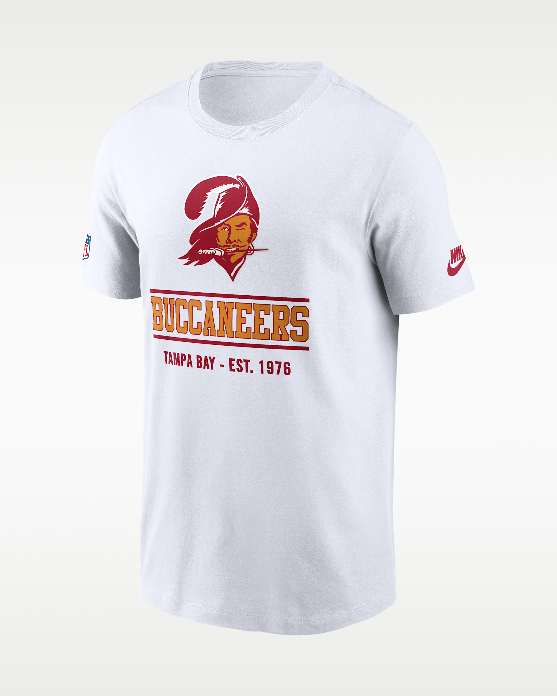 Tampa Bay Buccaneers Essential Men's Nike Dri-FIT NFL Long-Sleeve T-Shirt - White