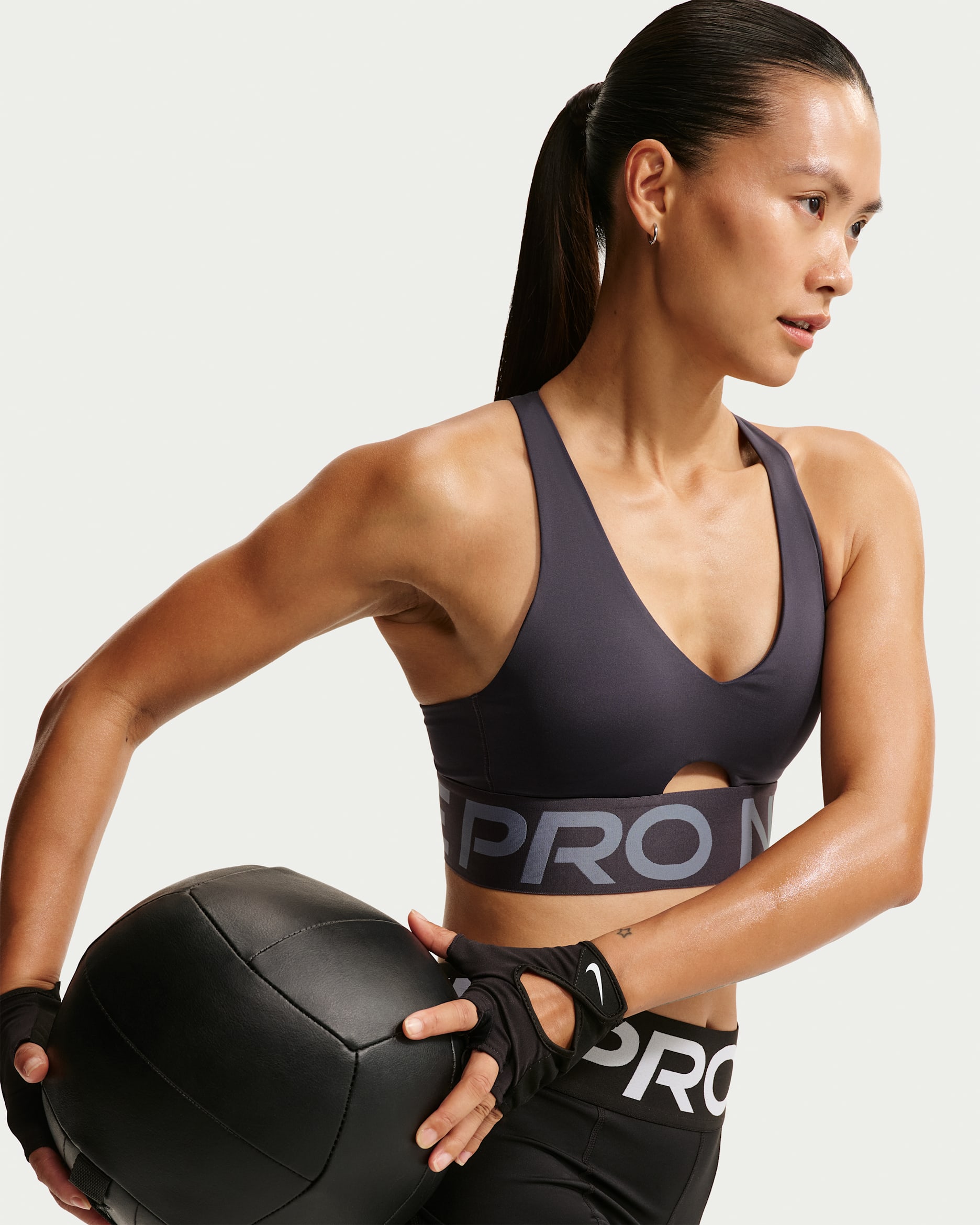 Nike Pro Sculpt Women's Medium-Support Padded Sports Bra - Gridiron/White