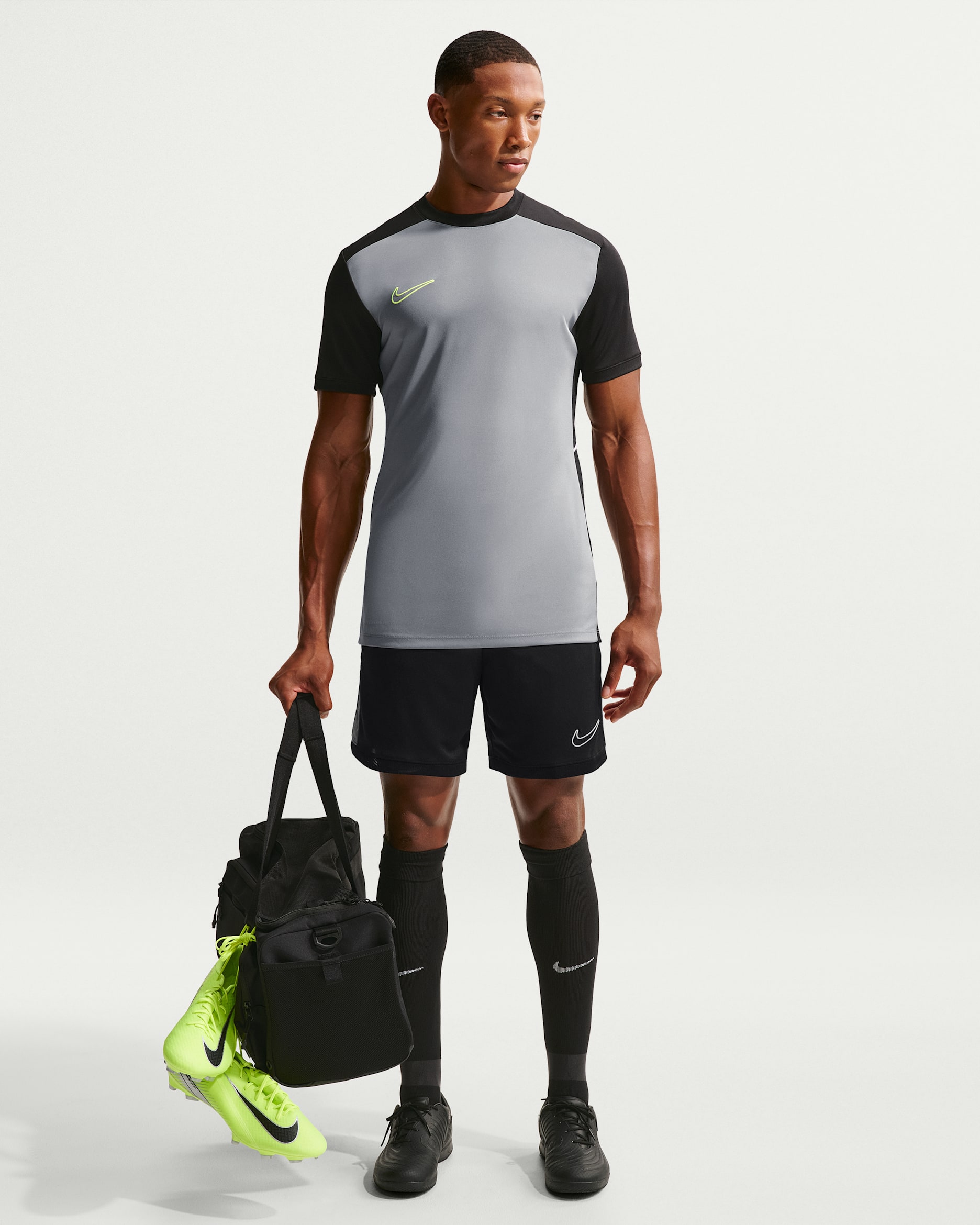 Short de foot Nike Academy Dri-FIT pour homme - Noir/Cool Grey/Volt