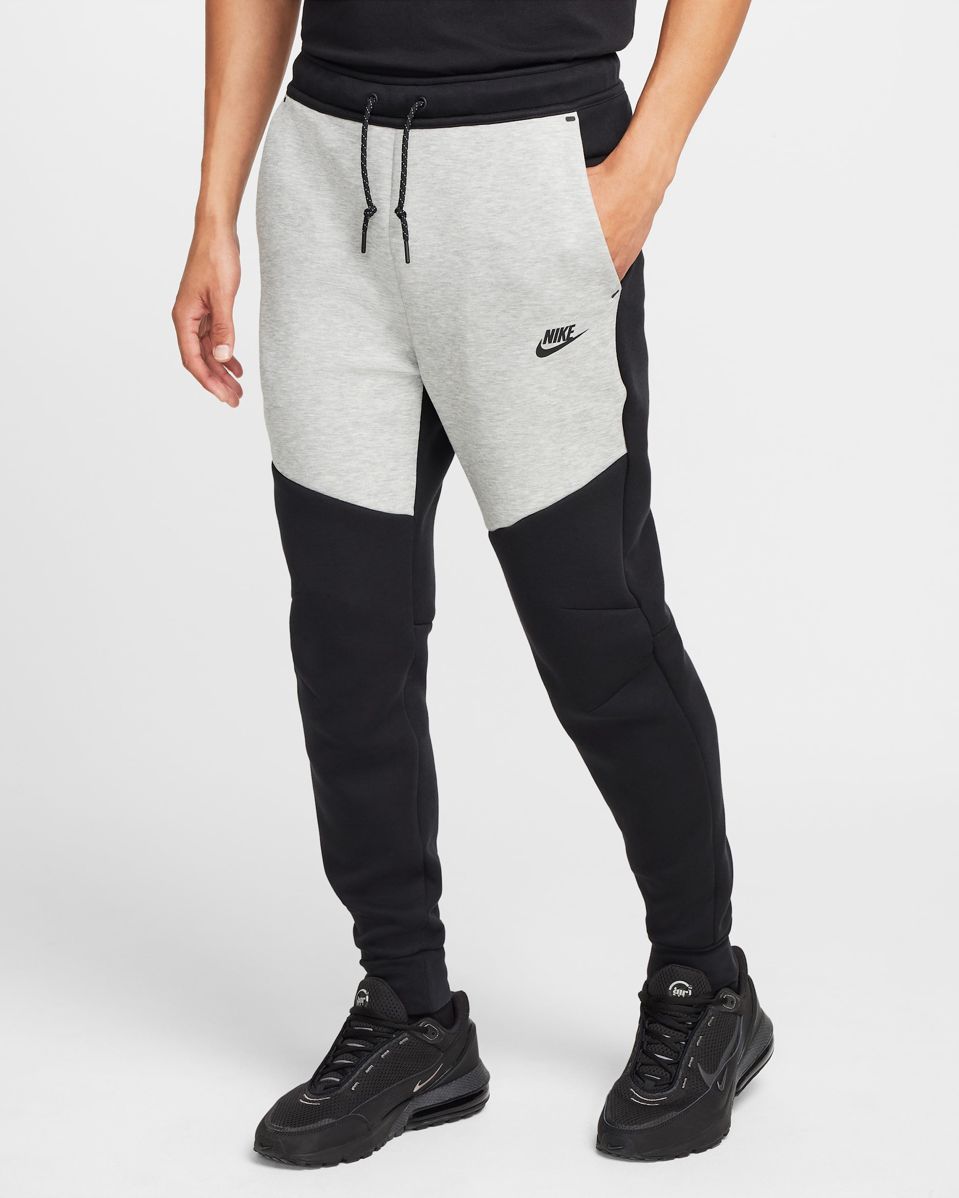 Nike Tech Men's Fleece Joggers - Black/Dark Grey Heather/Black