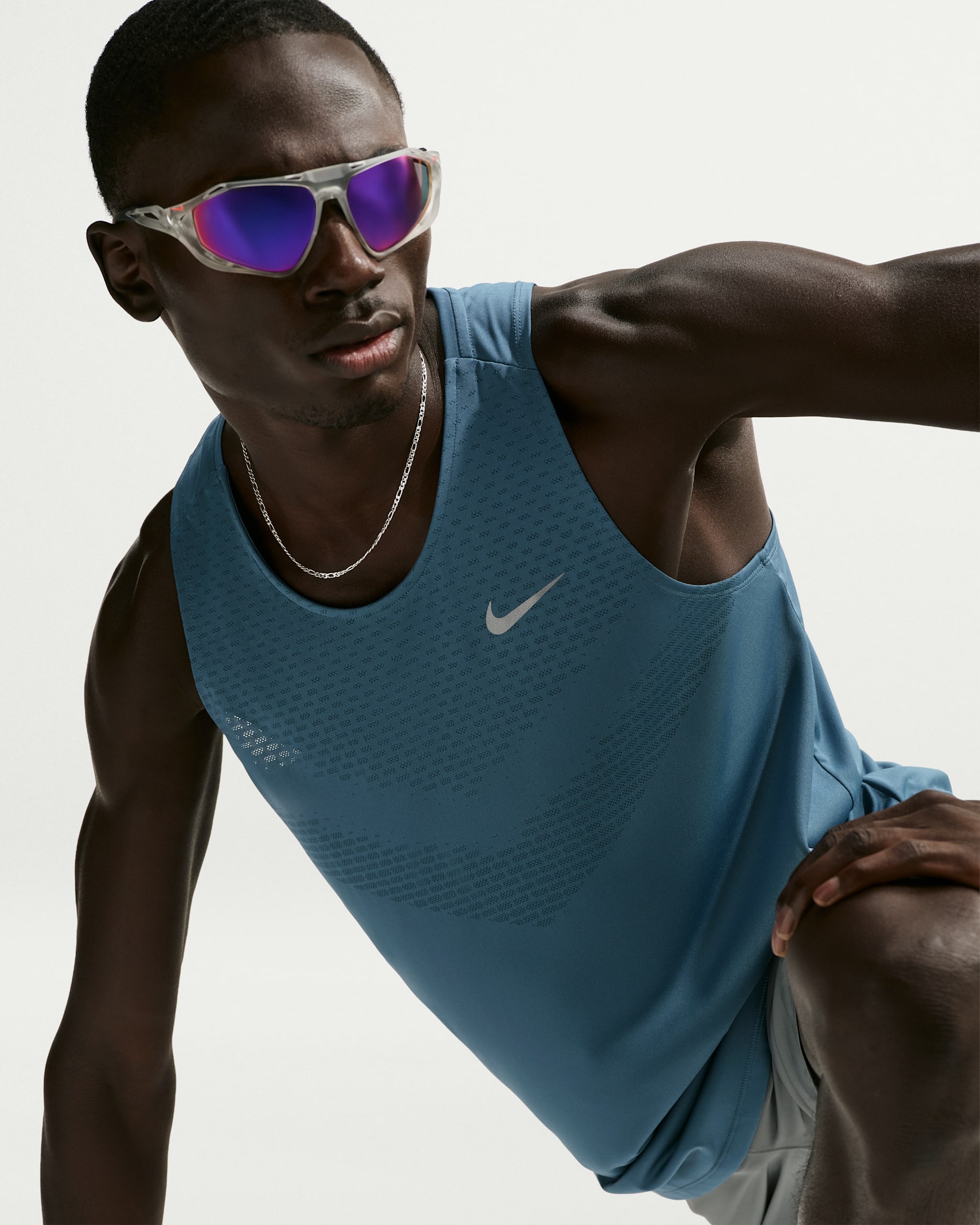 Nike Stride Men's Dri-FIT ADV Running Tank Top - New Slate