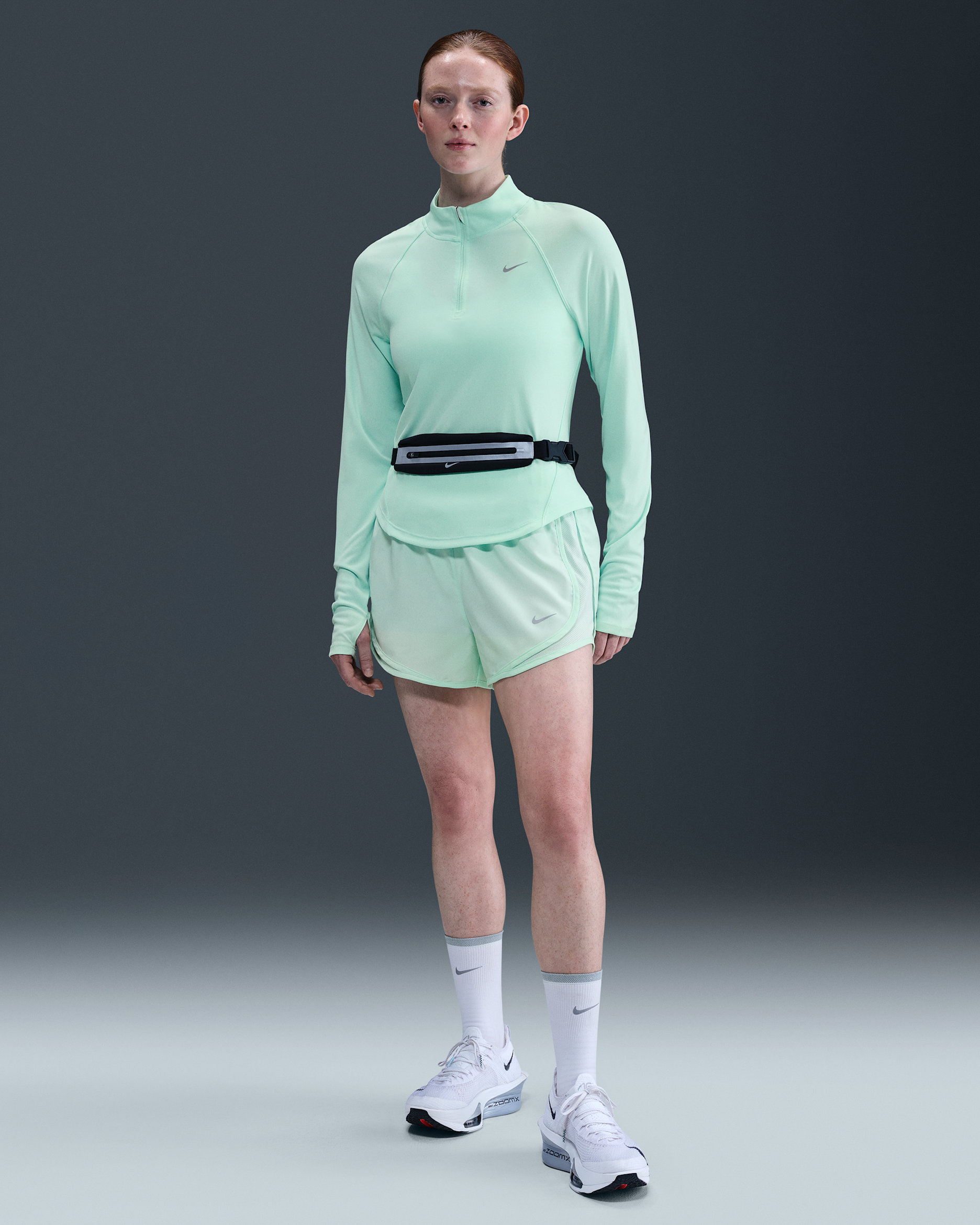 Shorts de correr Dri-FIT de tiro medio con forro de ropa interior para mujer Nike Tempo - Espuma menta/Jaspeado/Espuma menta