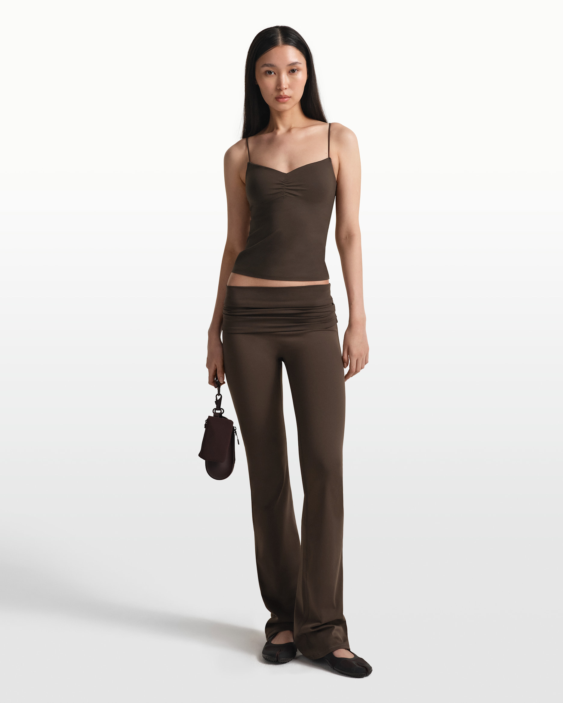 NikeSKIMS Matte Women's Flared Fold-Over Waistband Pants - NSKM DARK SEPIA