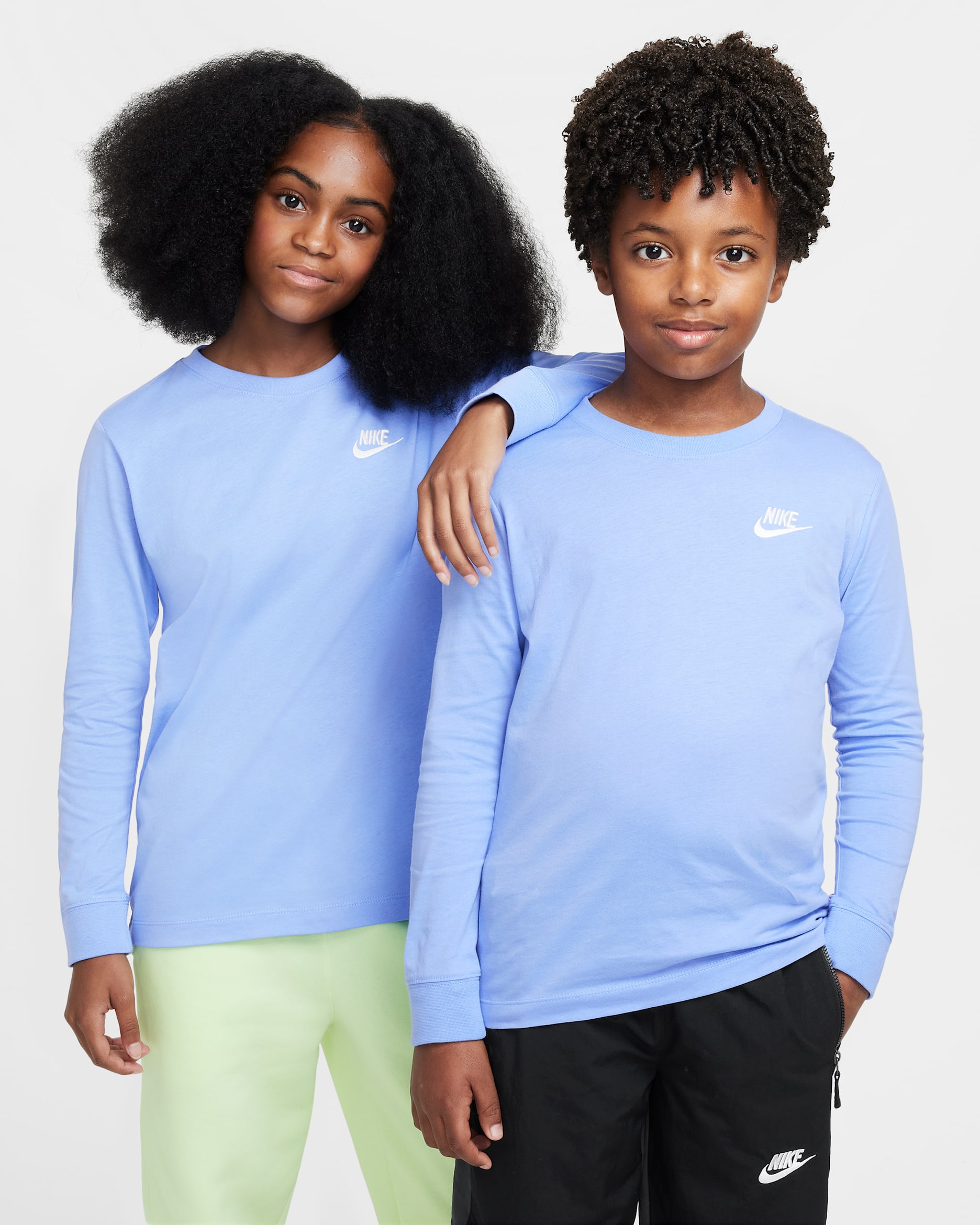 Playera de manga larga para niños grandes Nike Sportswear - Royal pulso