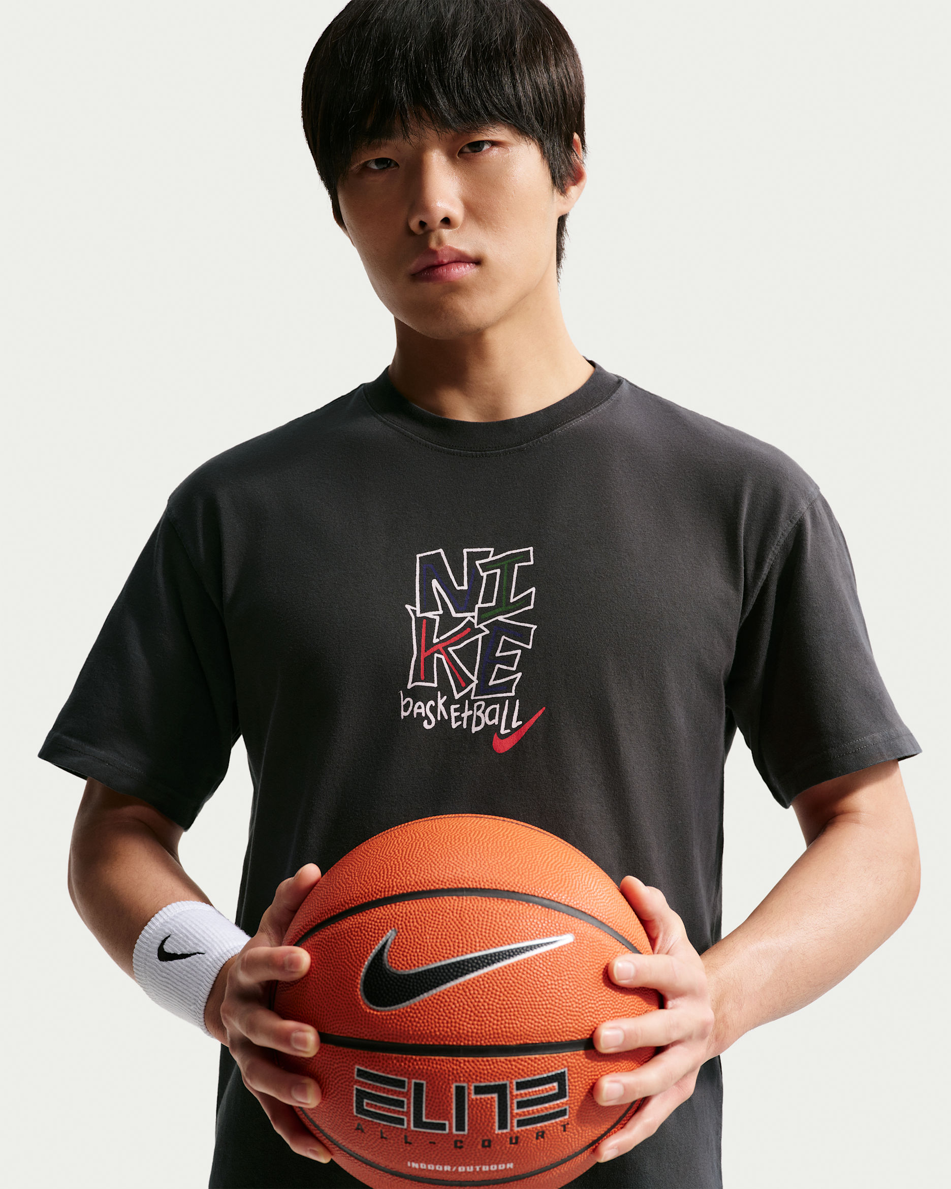 Nike Men's Basketball T-Shirt - Off-Noir