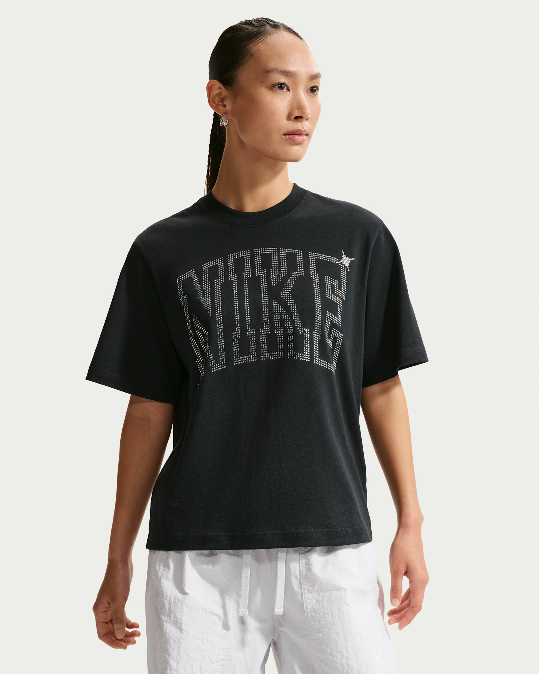 Nike Sportswear Classic 女款寬鬆 T 恤 - 黑色