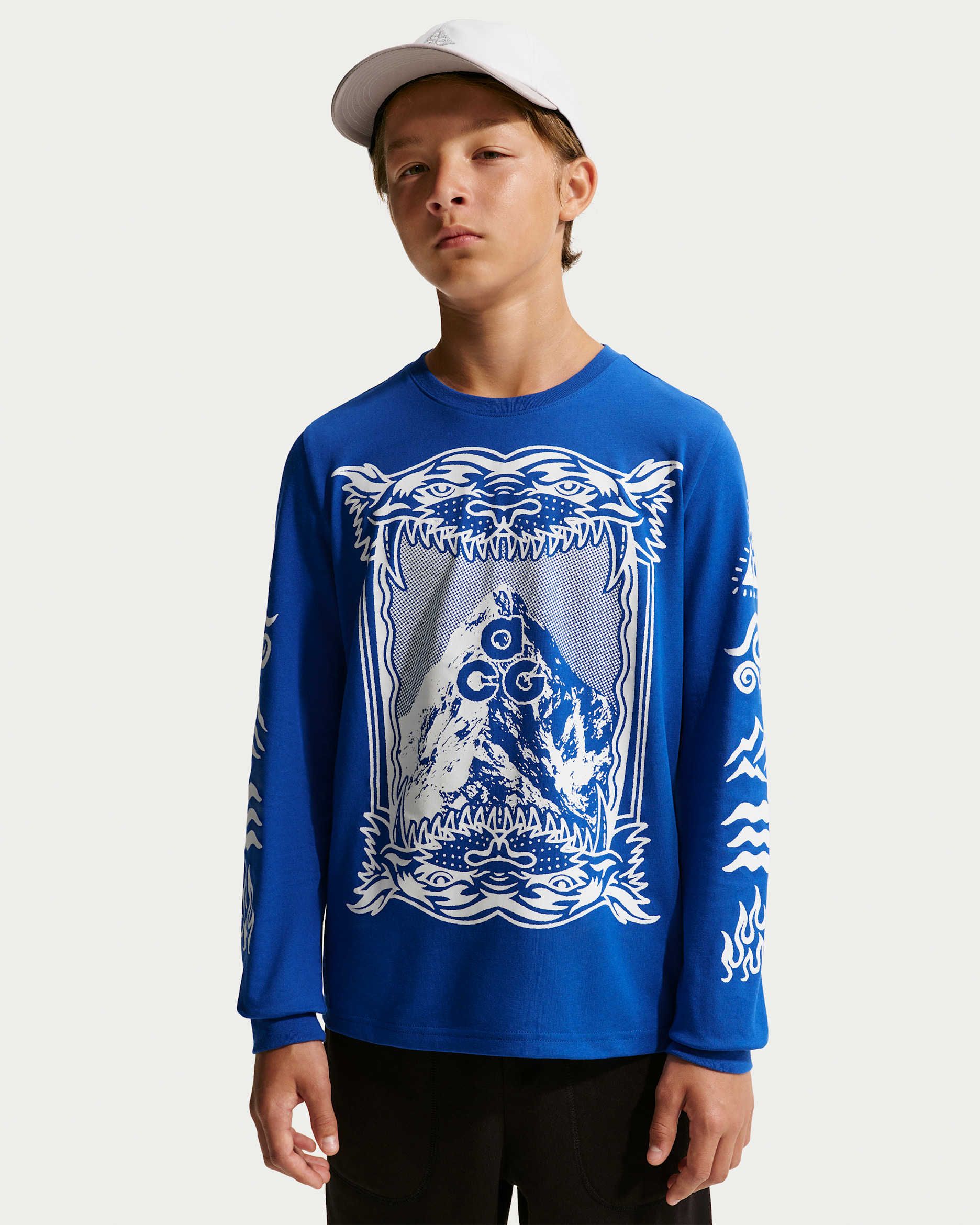 ACG Big Kids' Dri-FIT Tiger Mountain Long- Sleeve Tee - Hyper Royal