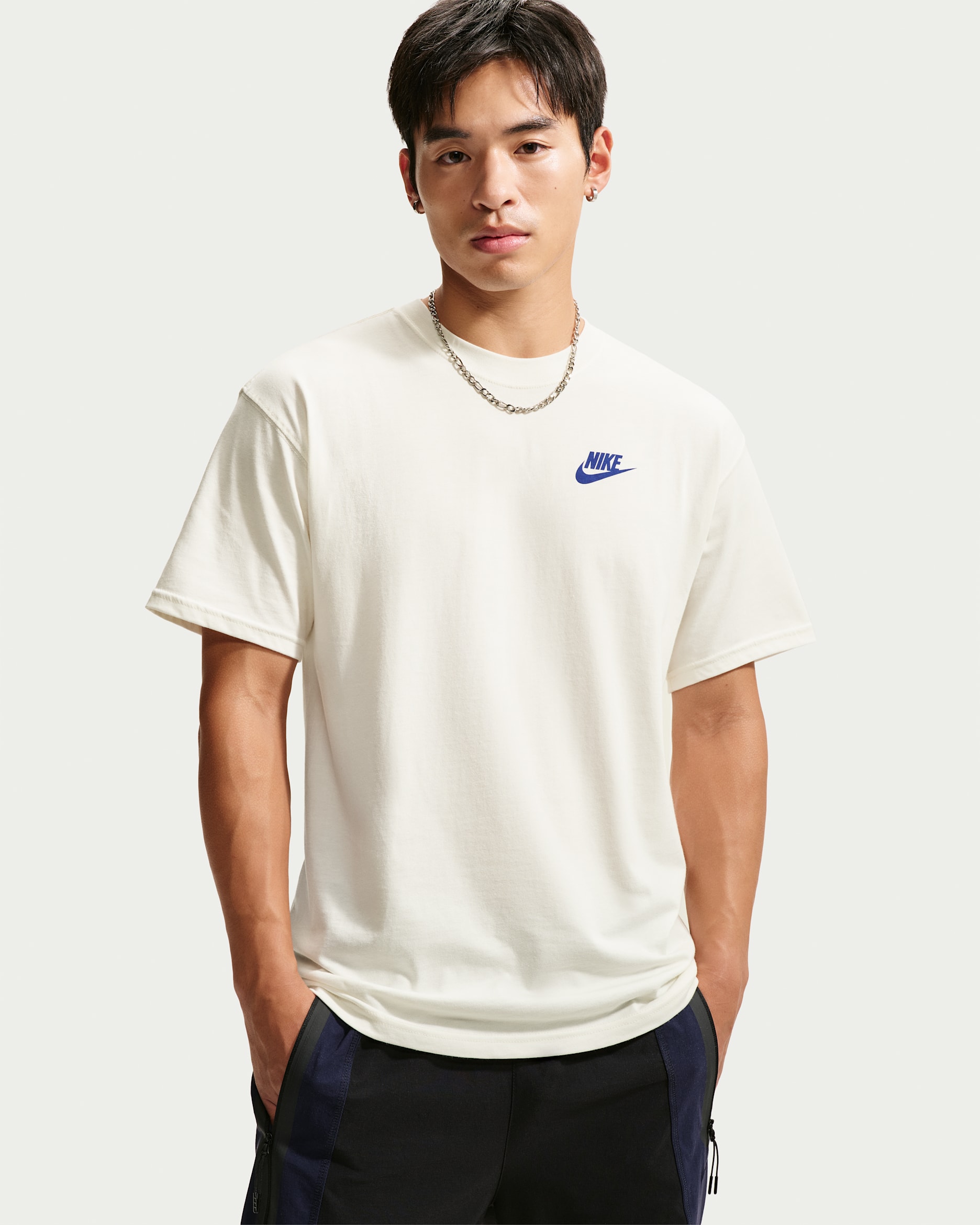 Nike Sportswear Men's T-Shirt - Sail