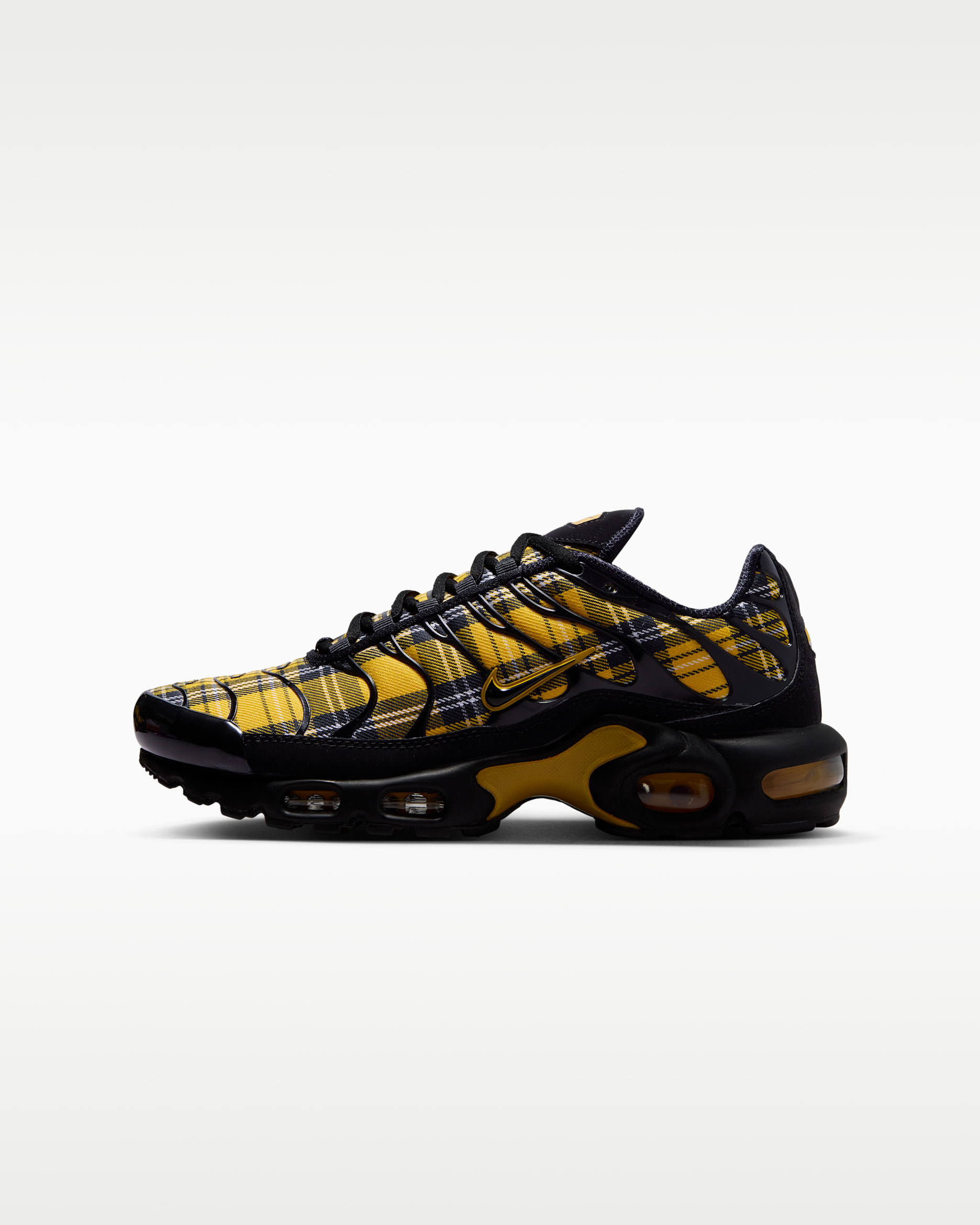 Nike Air Max Plus Women's Shoes - Black/White/Yellow Ochre