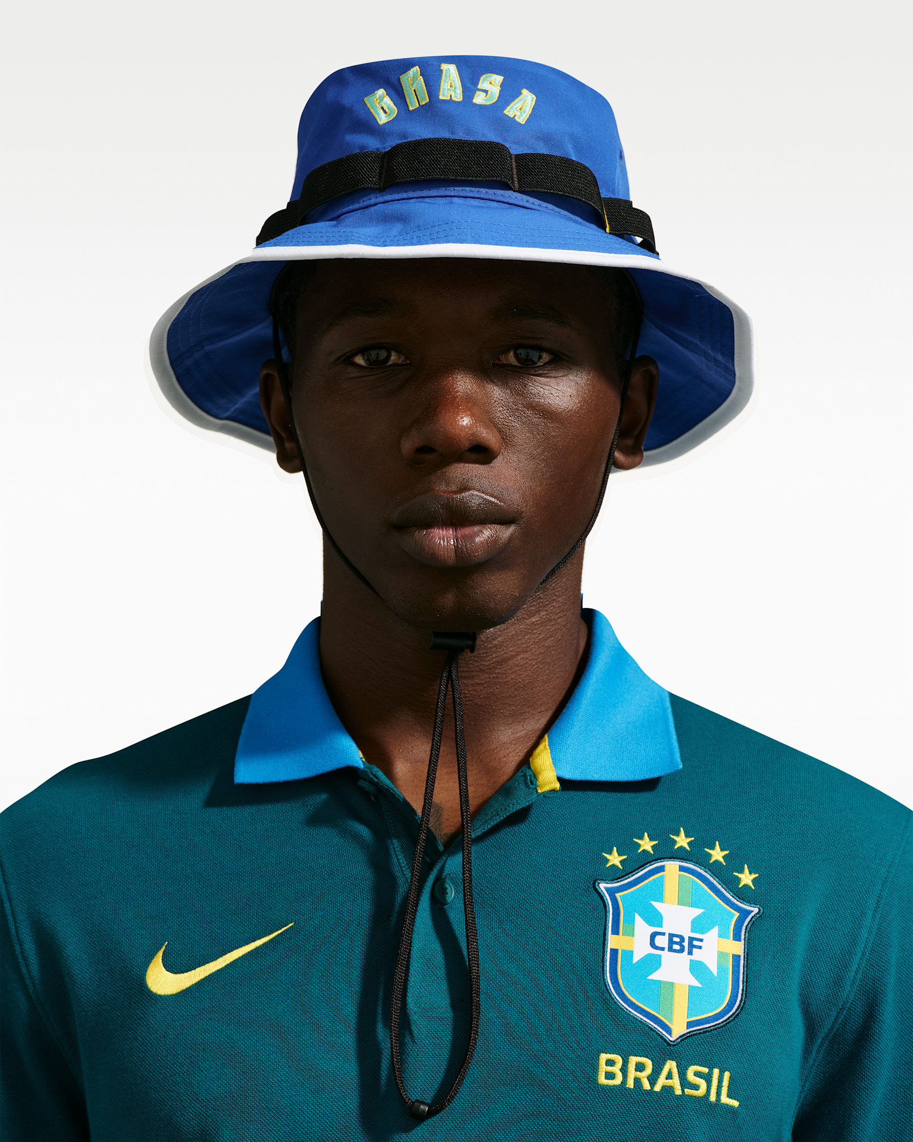 Gorro tipo pescador de futbol Nike Brasil Apex - Royal juego
