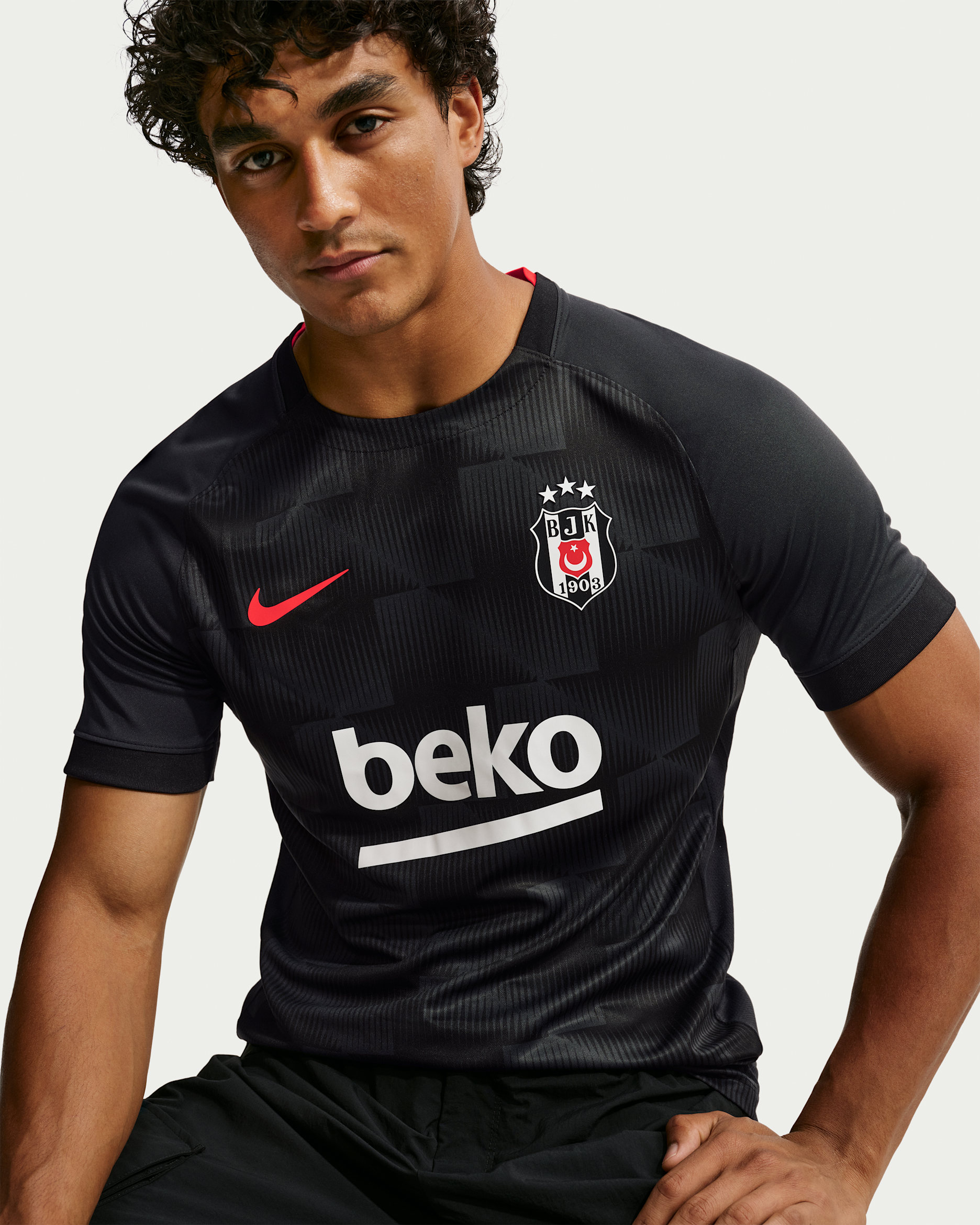 Beşiktaş J.K. 2026/27 Third Nike Dri-FIT Replika-Fußballtrikot (Herren) - Schwarz/Off Noir/Bright Crimson/Bright Crimson