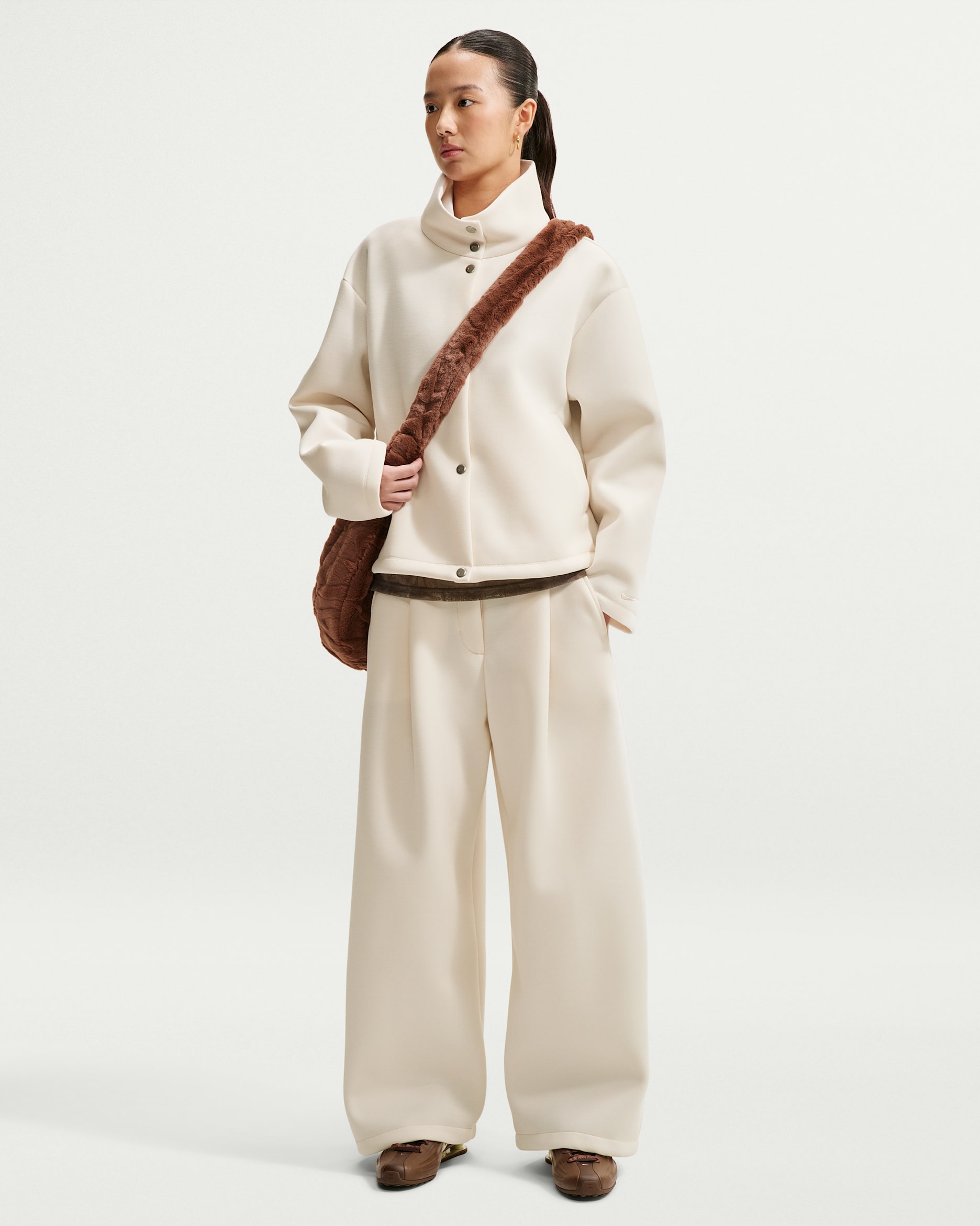 Nike Article Fleece Women's Oversized Mid-Rise Wide-Leg Pants - Chalk/Chalk