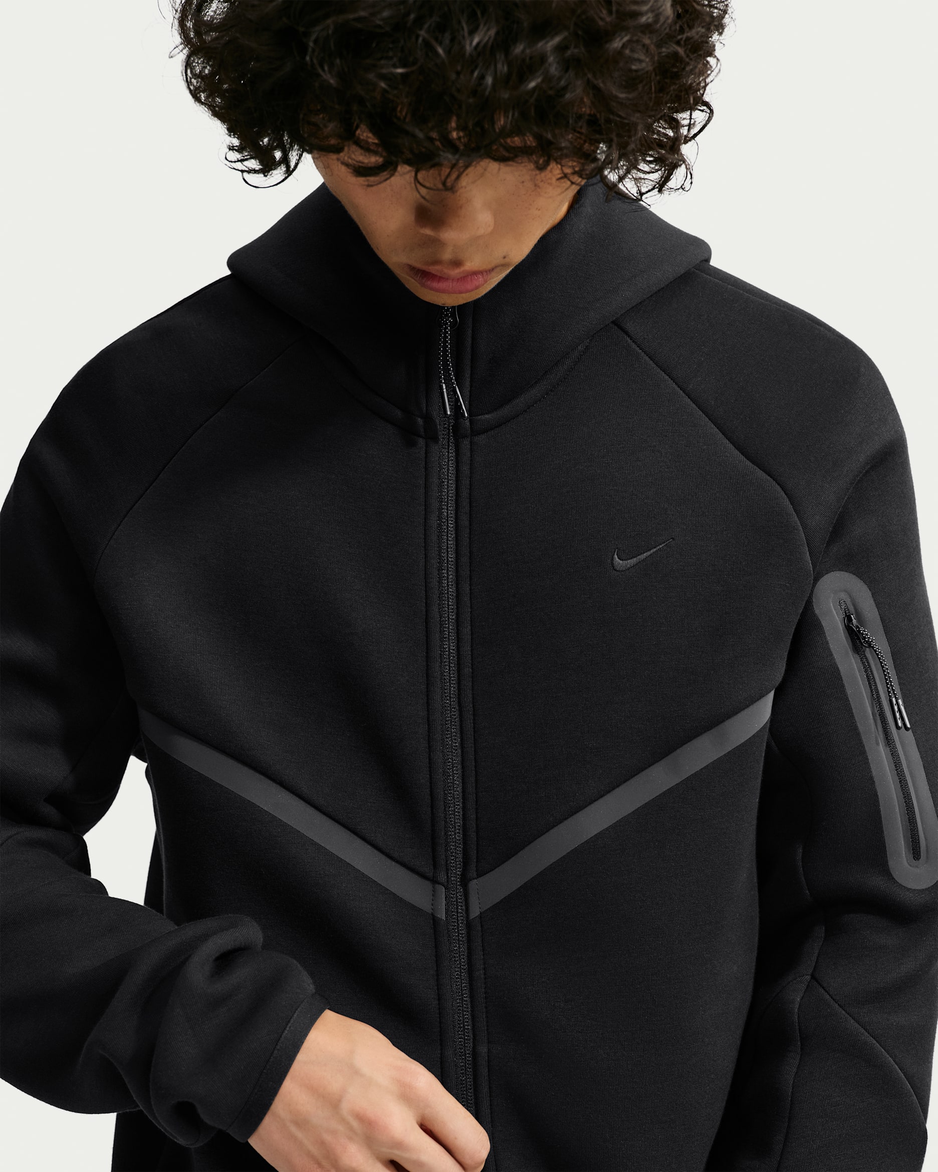 Nike Tech Men's Fleece Full-Zip Windrunner Jacket with Reflective Accents - Black/Black/Black