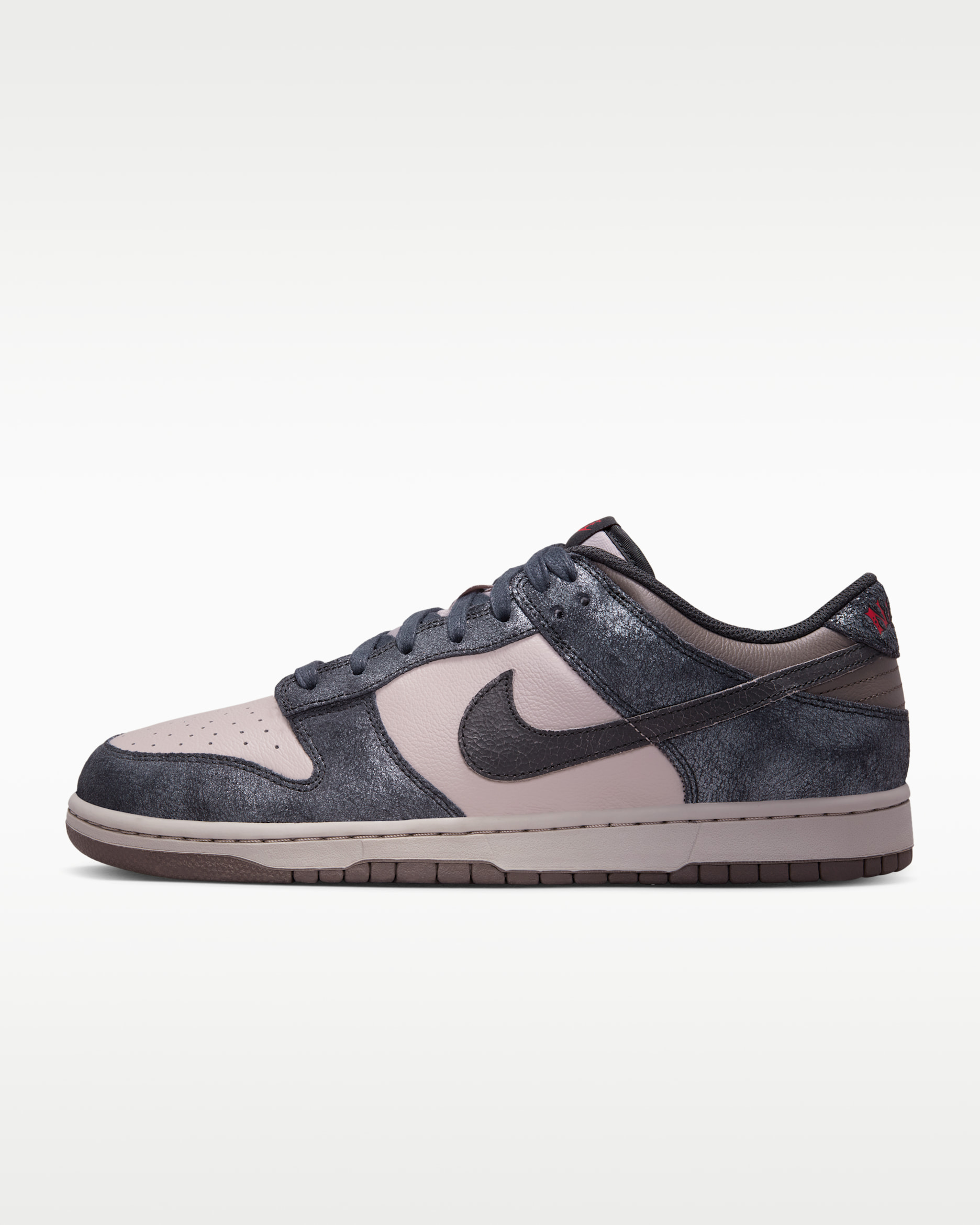Tenis Nike Dunk Low Retro - Plata metalizado/Gris universitario/Cueva/Sombrío apagado