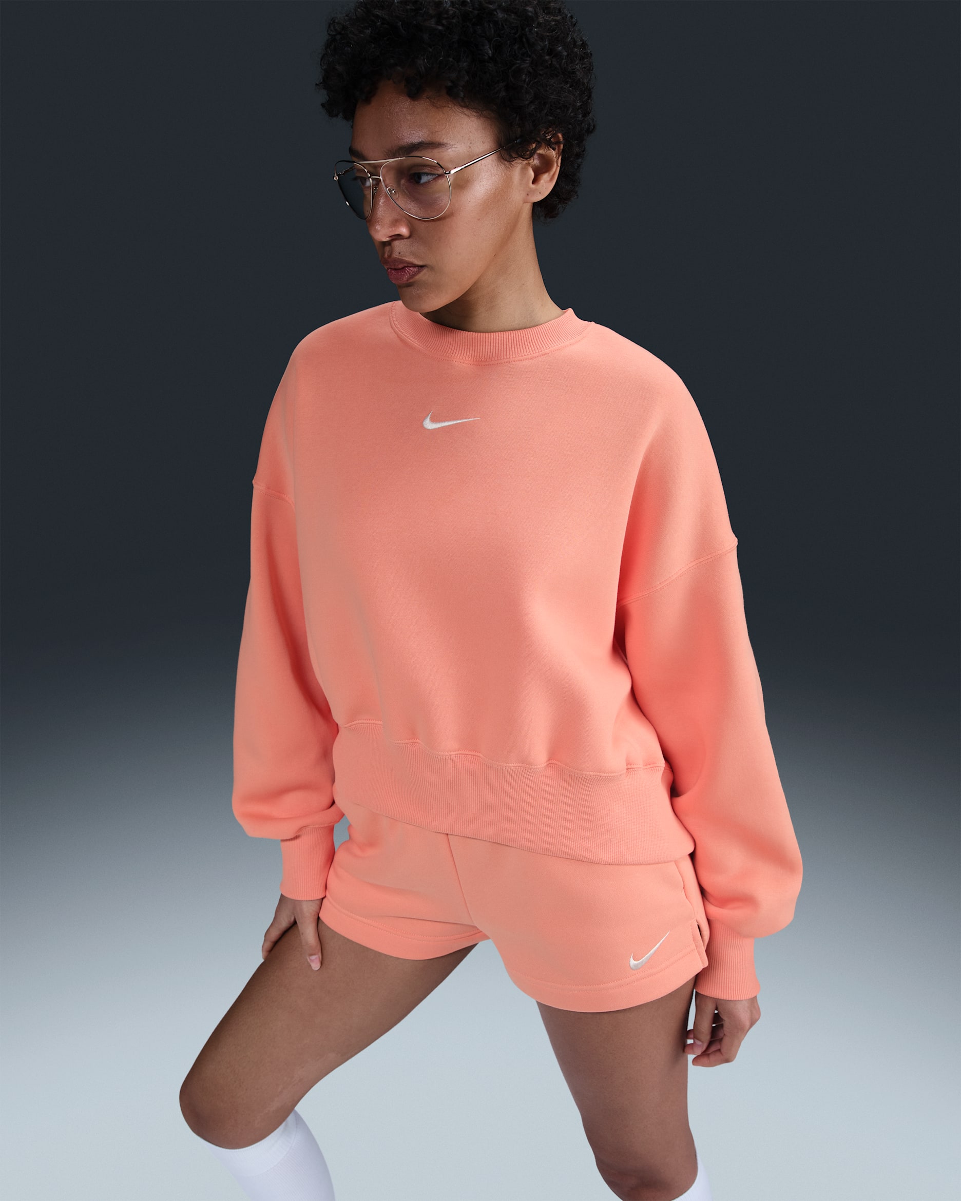 Sudadera sin cierre de cuello redondo extra oversized para mujer Nike Sportswear Phoenix Fleece - Ágata melocotón/Vela