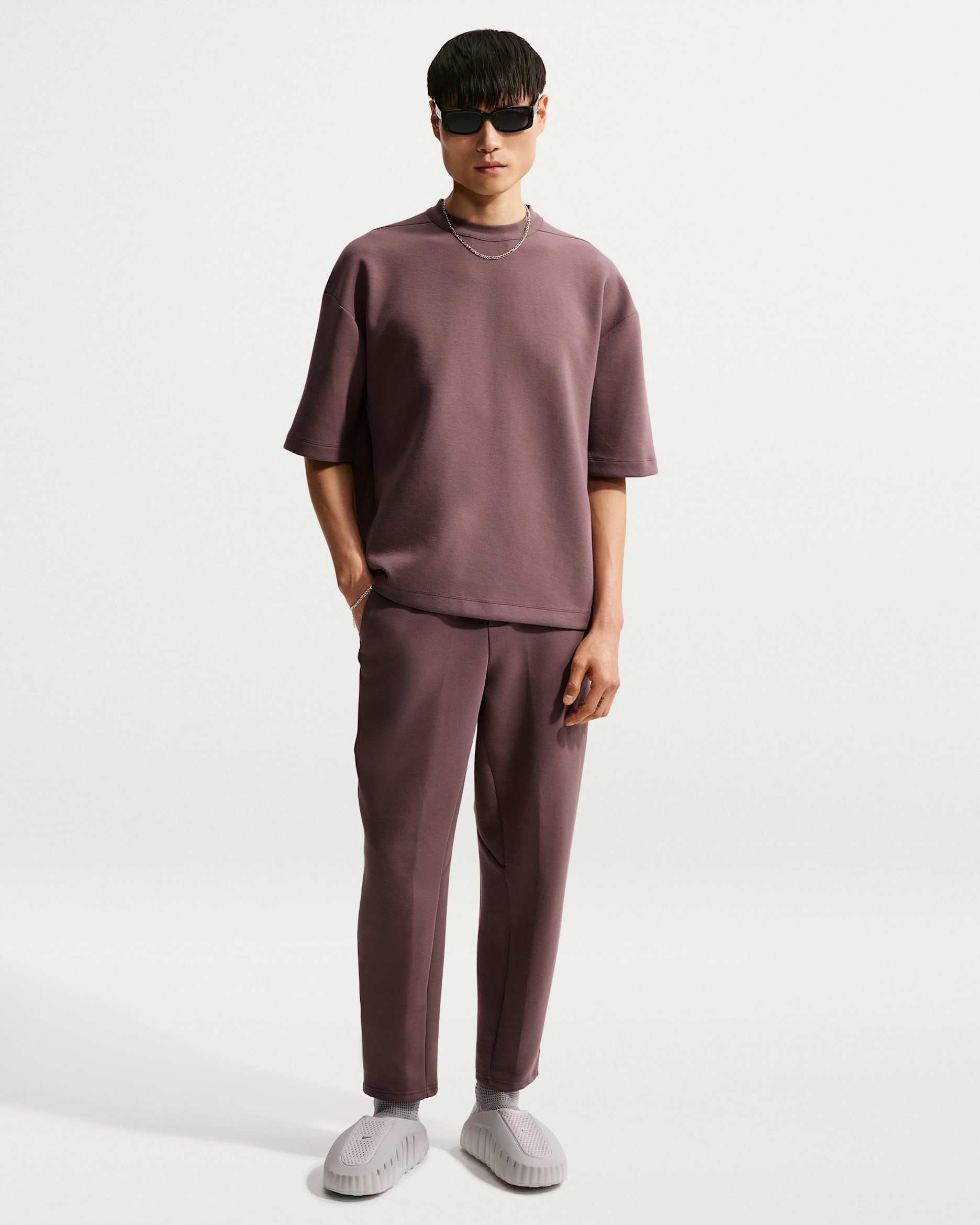 Nike 24.7 ImpossiblySoft Men's Dri-FIT Pants - Tattoo/Black/Burgundy Crush