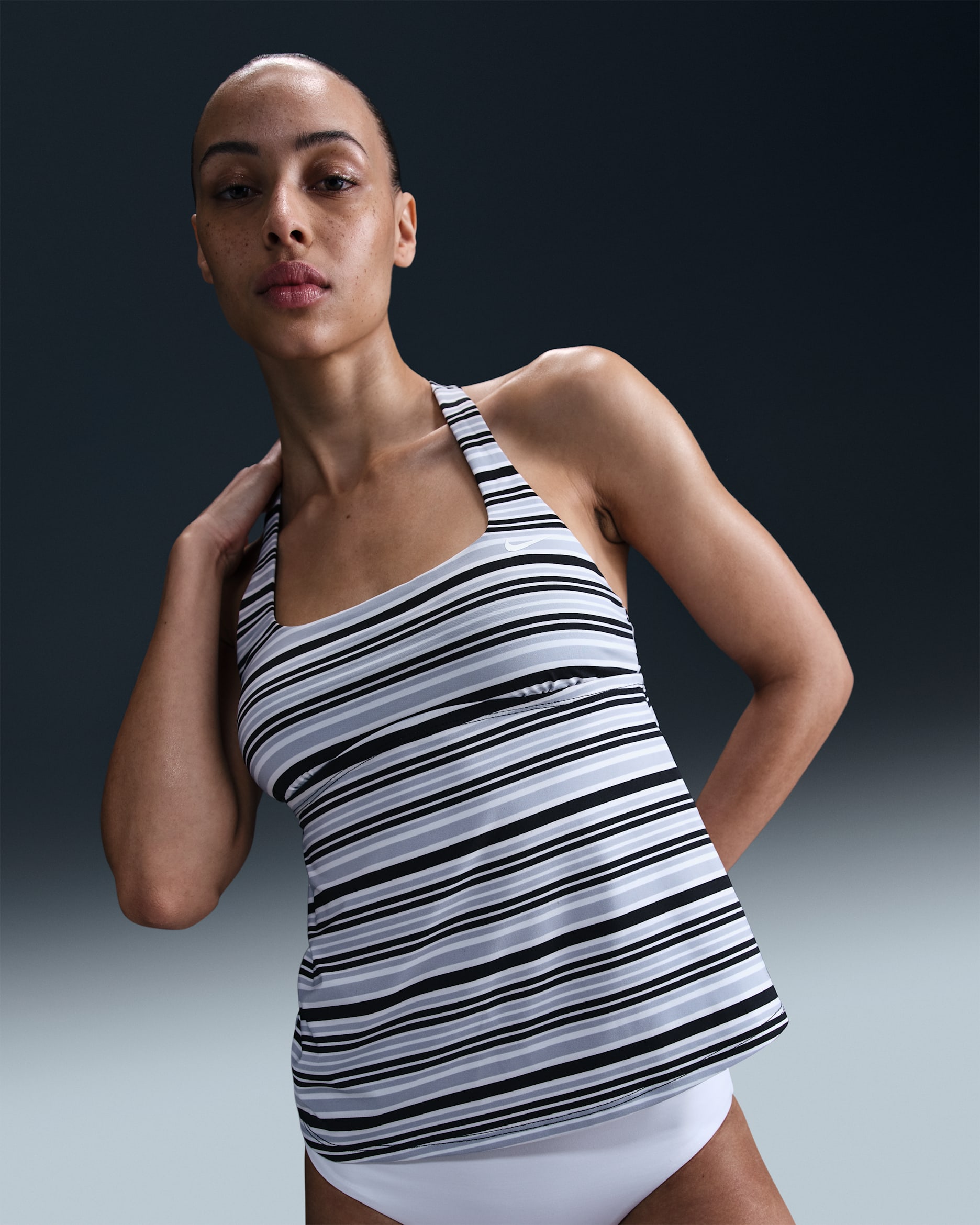 Nike Swim Women's Square-Neck Tankini - Black