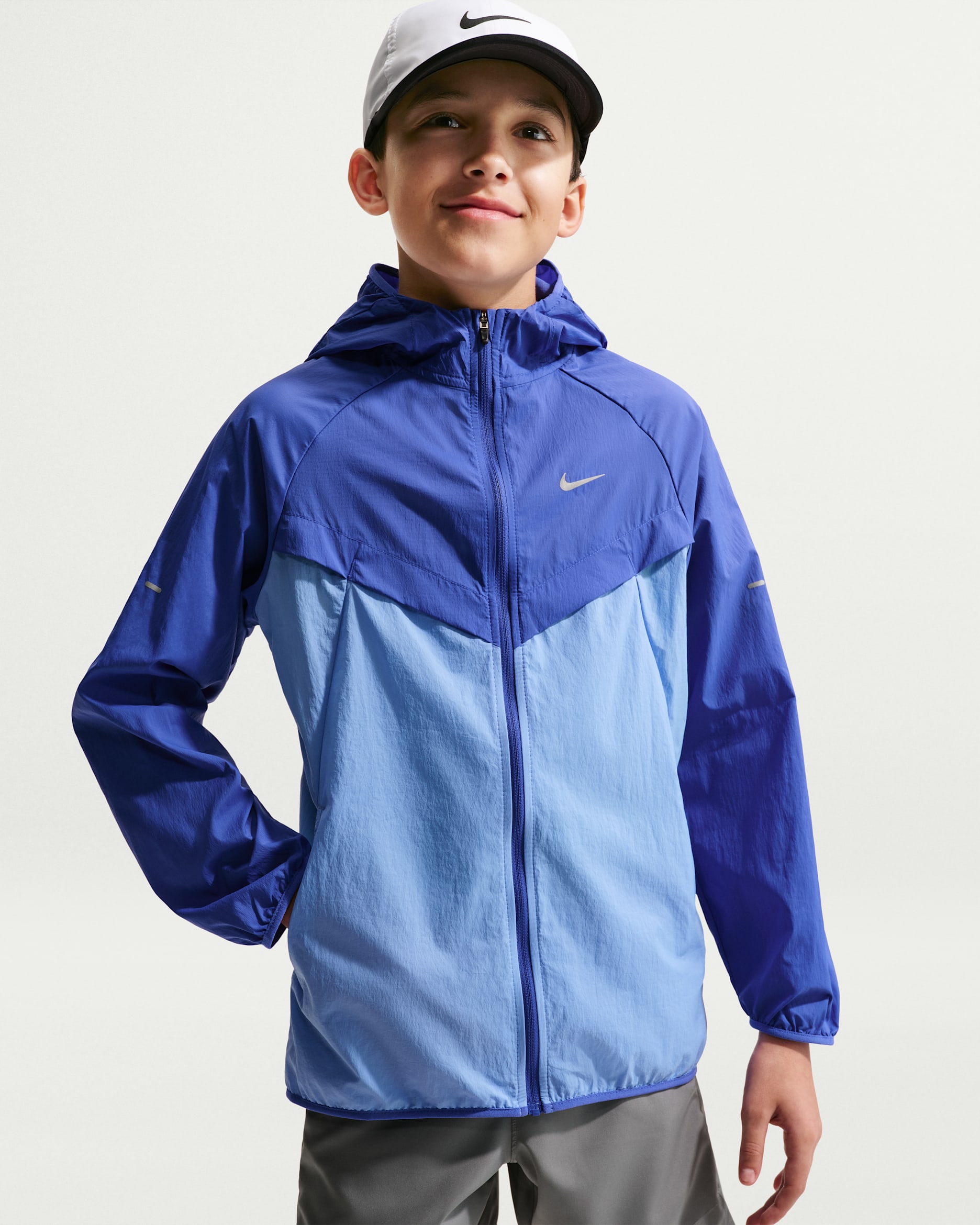 Chamarra de entrenamiento Nike Stride para niños Repel UV - Lapislázuli/Royal pulso