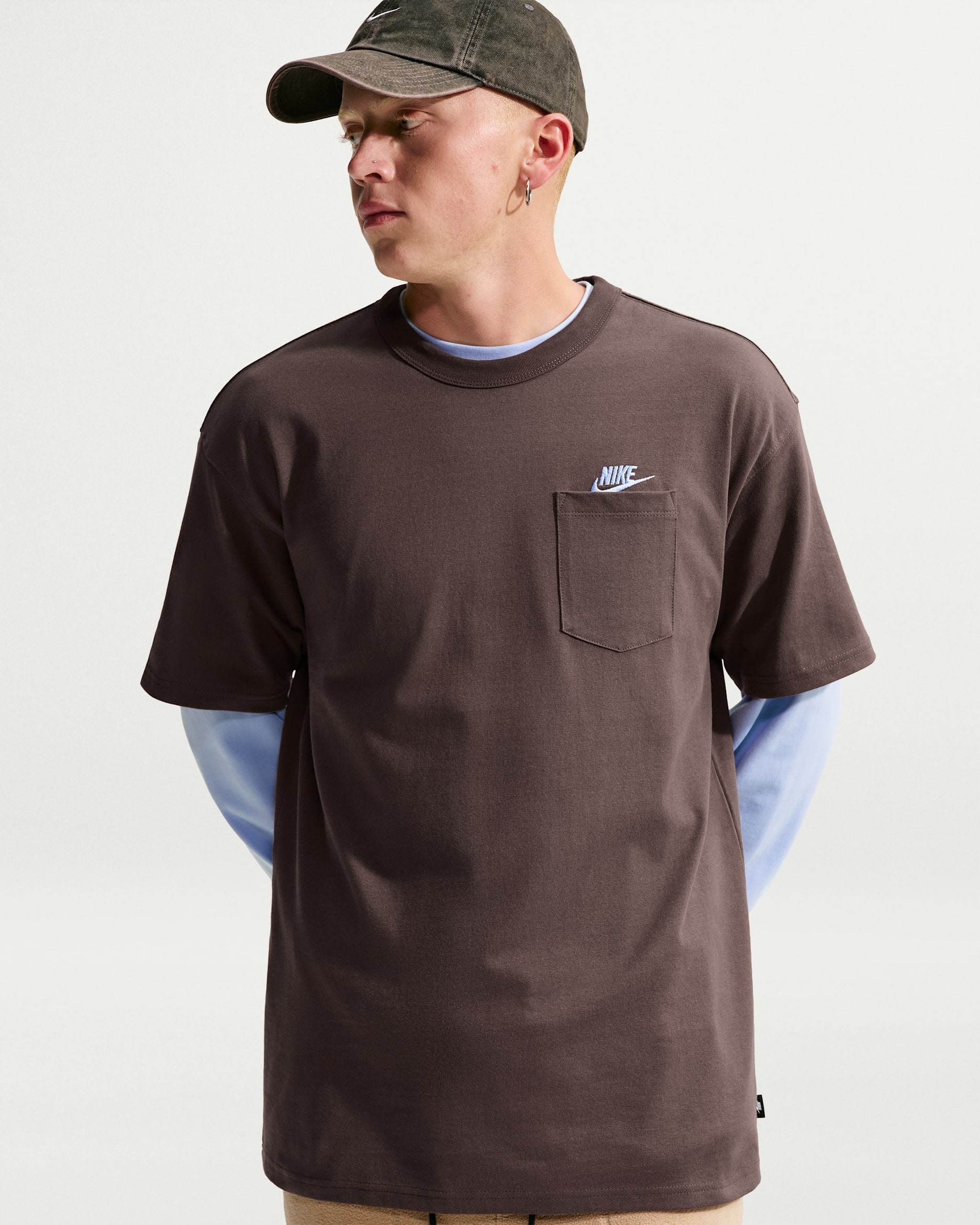 Nike Sportswear Premium Essentials Men's T-Shirt - Baroque Brown