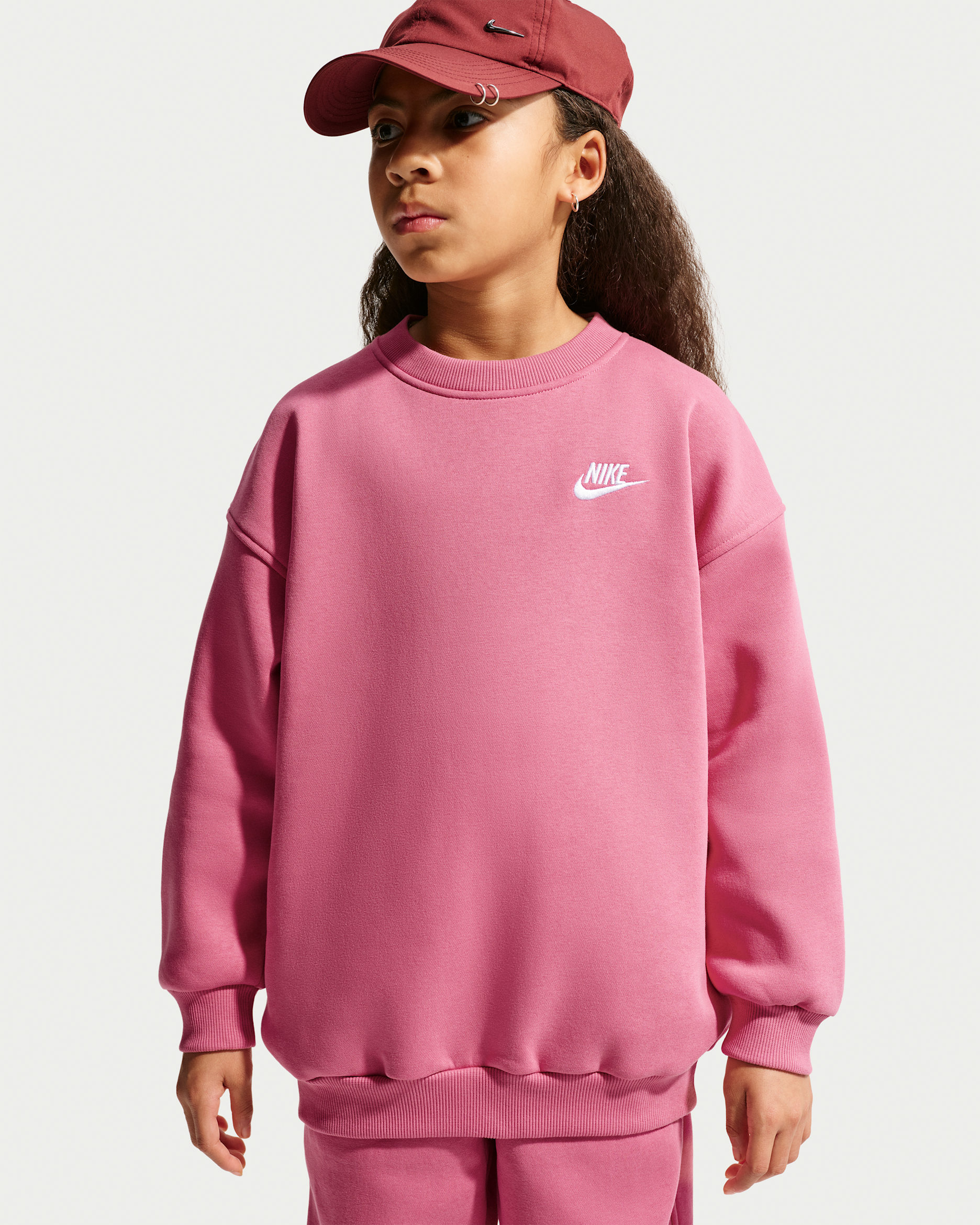 Nike Sportswear Club Fleece Older Kids' Oversized Sweatshirt - Peony/Peony/White
