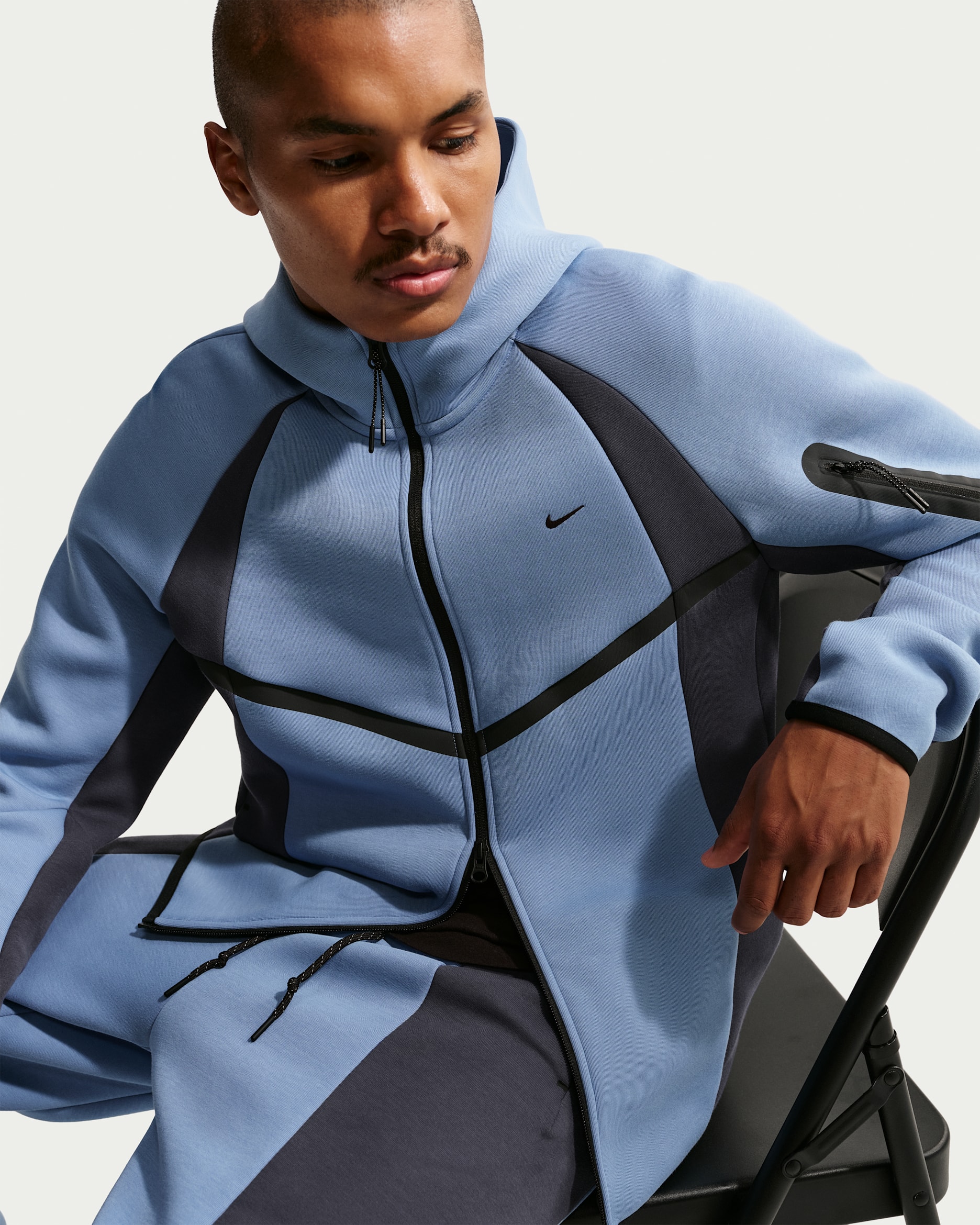 Nike Tech Windrunner-Fleecejacke mit durchgehendem Reißverschluss und Color-Block-Design (Herren) - Work Blue/Thunder Blue/Schwarz