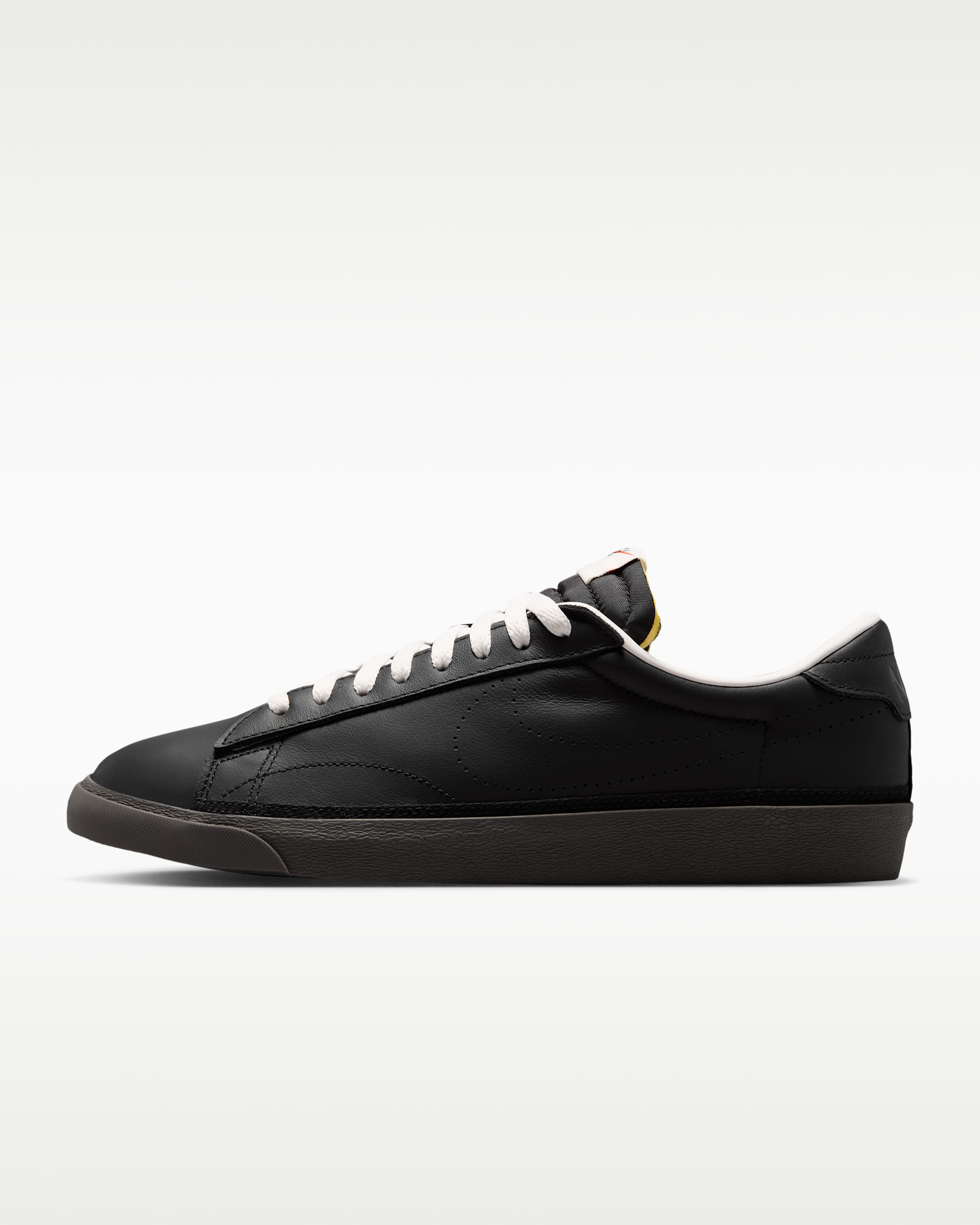 Nike Tennis Classic-sko til mænd - sort/Cave Stone/Sail/sort
