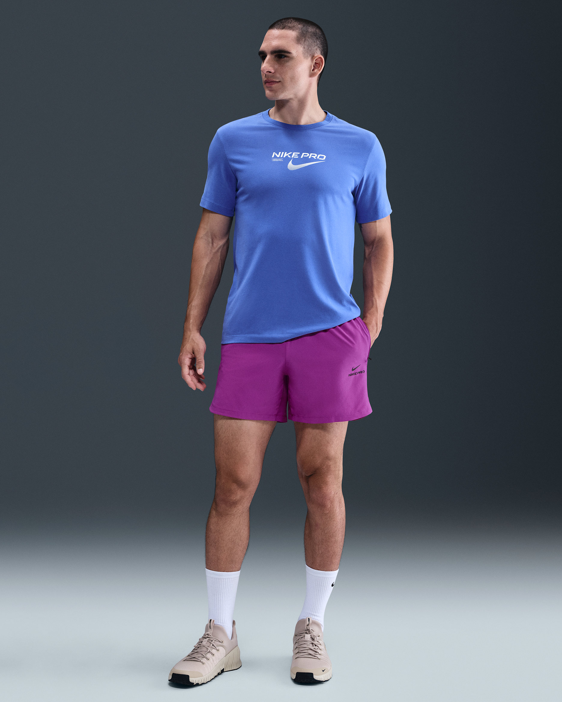 Nike Pro Training Pantalón corto de 15 cm Dri-FIT - Hombre - Vivid Purple/Negro